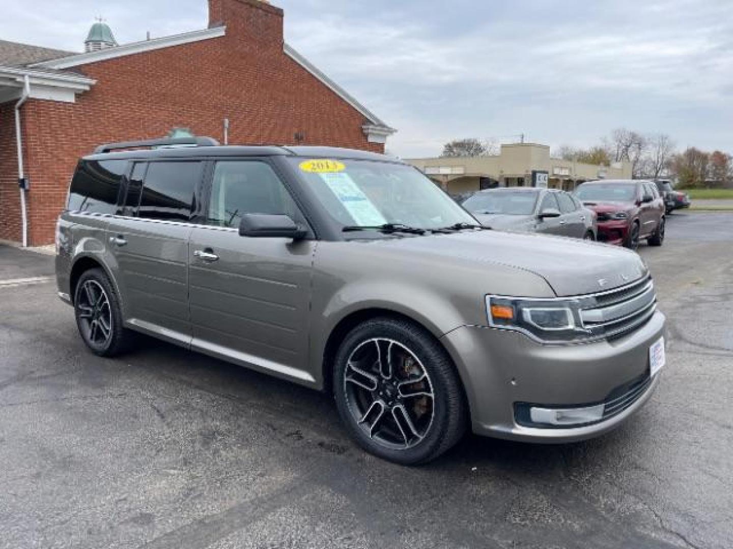 2013 Mineral Gray Metallic Ford Flex Limited AWD (2FMHK6DT2DB) with an 3.5L V6 DOHC 24V engine, 6-Speed Automatic Overdrive transmission, located at 1184 Kauffman Ave, Fairborn, OH, 45324, (937) 908-9800, 39.807365, -84.029114 - Photo#0