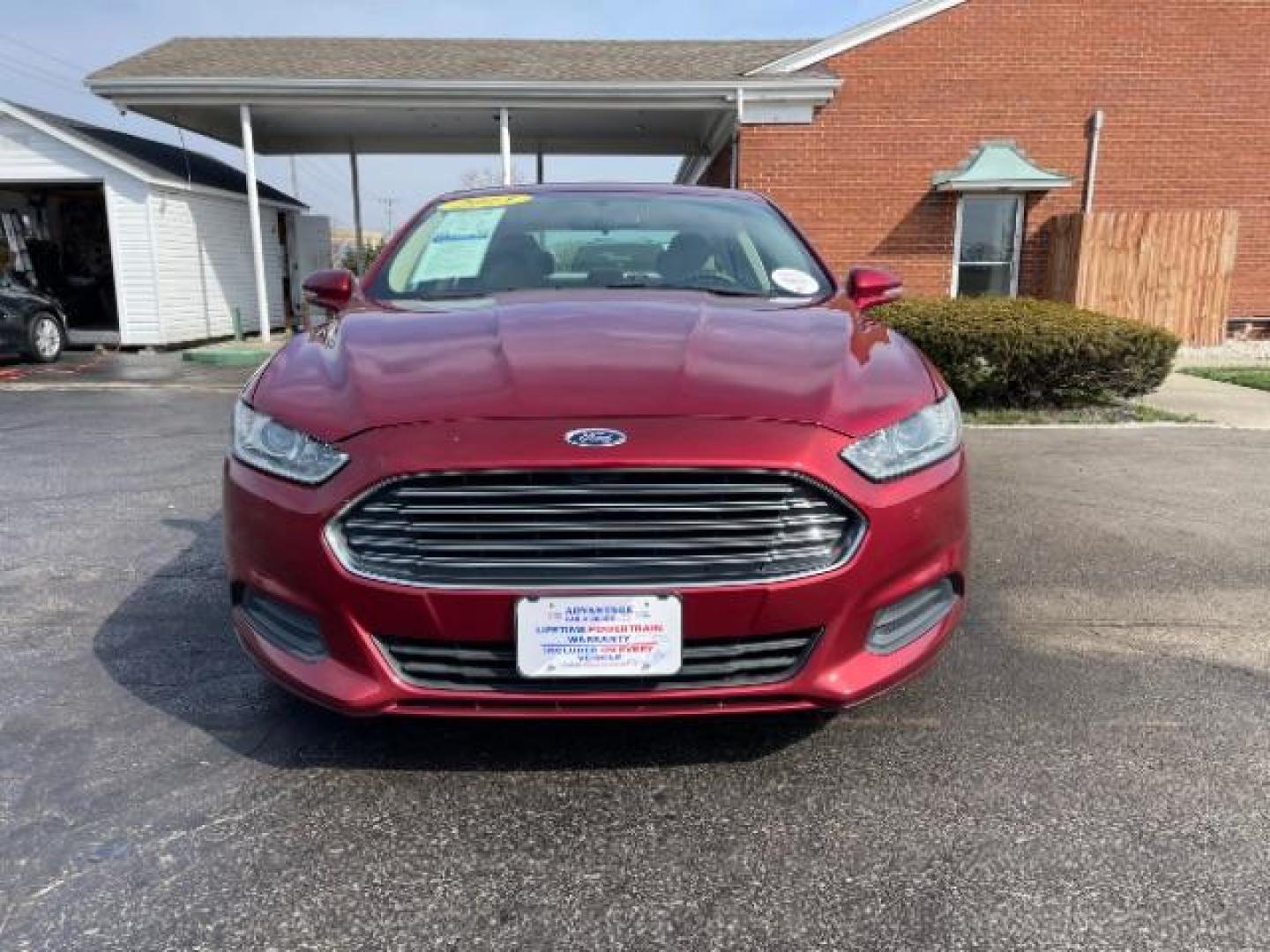 2013 Ruby Red Met Tinted CC Ford Fusion SE (3FA6P0H7XDR) with an 2.5L L4 DOHC 16V engine, located at 1184 Kauffman Ave, Fairborn, OH, 45324, (937) 908-9800, 39.807365, -84.029114 - Photo#5