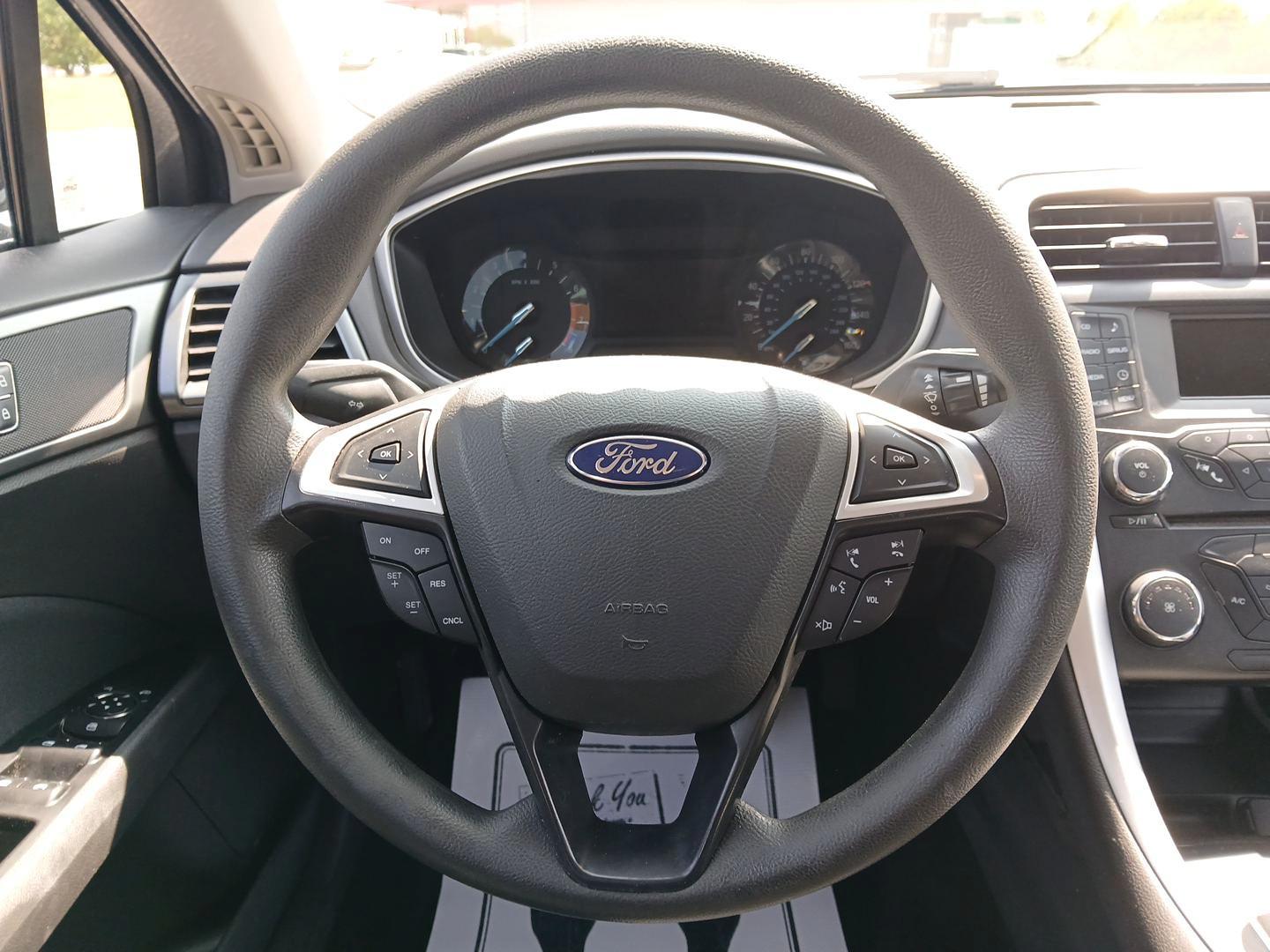 2013 Tuxedo Black Metallic Ford Fusion (3FA6P0H74DR) with an 2.5L L4 DOHC 16V engine, located at 401 Woodman Dr, Riverside, OH, 45431, (937) 908-9800, 39.763779, -84.122063 - Photo#15