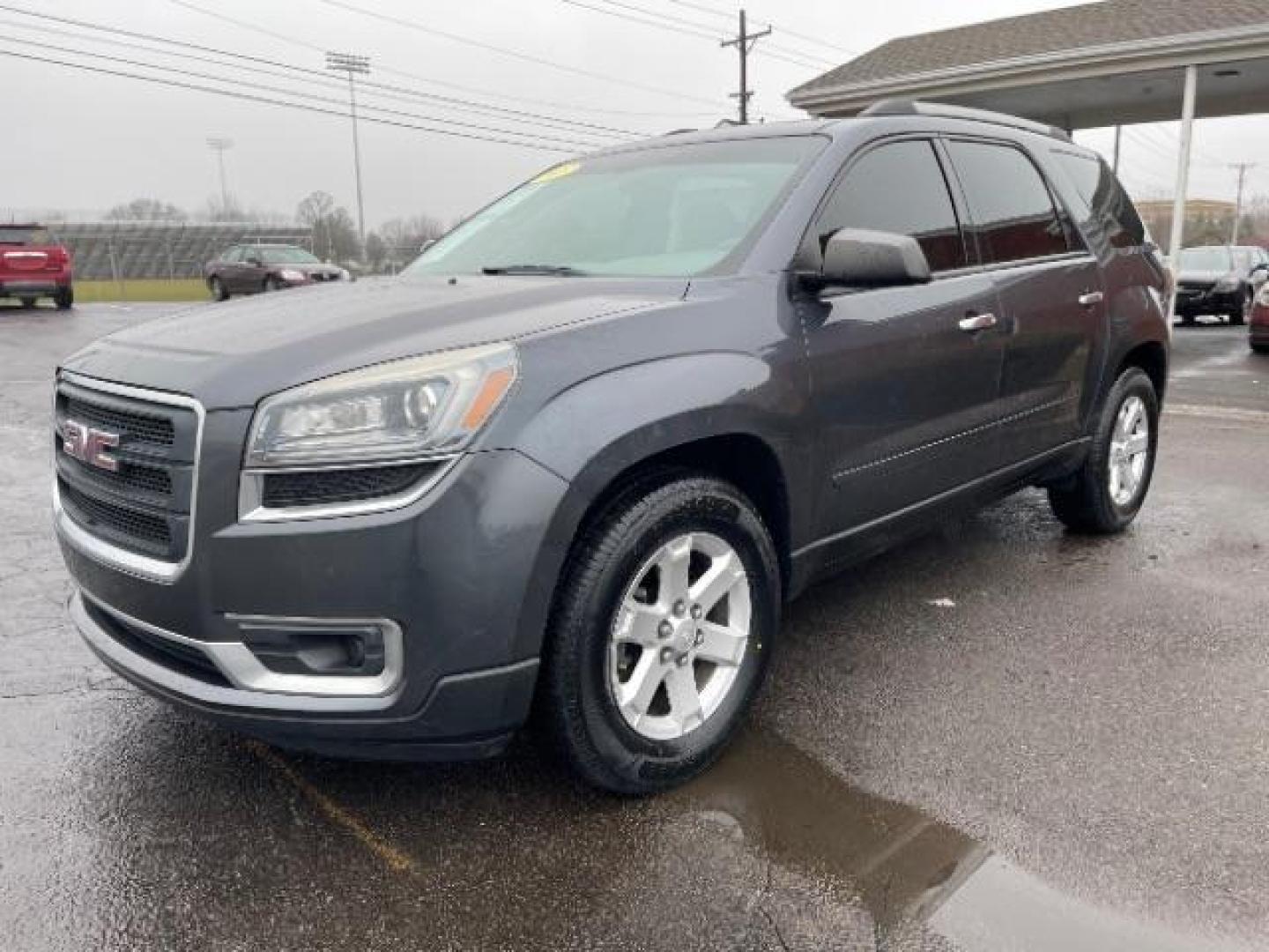 2013 Cyber Gray Metallic GMC Acadia SLE-2 FWD (1GKKRPKD9DJ) with an 3.6L V6 DOHC 24V engine, 6-Speed Automatic transmission, located at 1230 East Main St, Xenia, OH, 45385, (937) 908-9800, 39.687321, -83.910294 - Photo#1