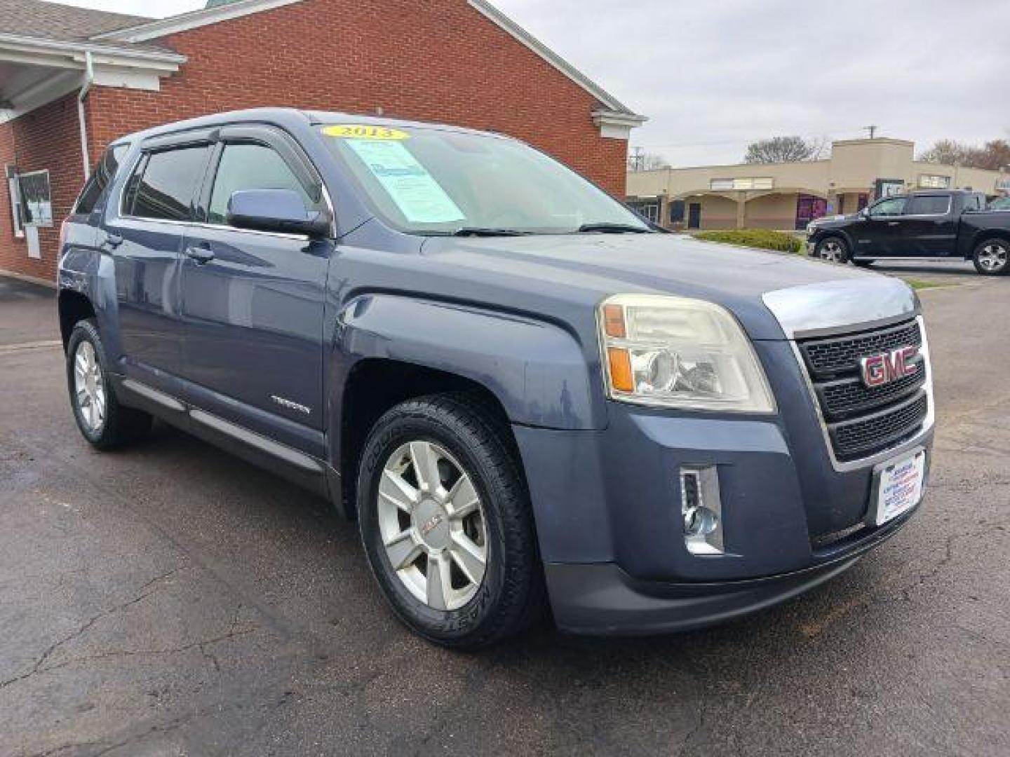 2013 Atlantis Blue Metallic GMC Terrain SLE1 AWD (2GKFLREK4D6) with an 2.4L L4 DOHC 16V FFV engine, 6-Speed Automatic transmission, located at 4508 South Dixie Dr, Moraine, OH, 45439, (937) 908-9800, 39.690136, -84.216438 - Photo#0