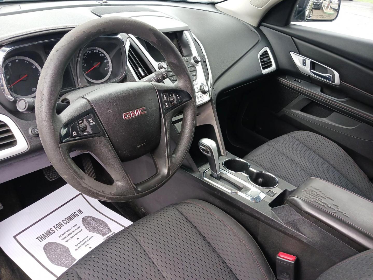 2013 Onyx Black GMC Terrain SLE1 AWD (2GKFLREK5D6) with an 2.4L L4 DOHC 16V FFV engine, 6-Speed Automatic transmission, located at 880 E. National Road, Vandalia, OH, 45377, (937) 908-9800, 39.892189, -84.181015 - Photo#8