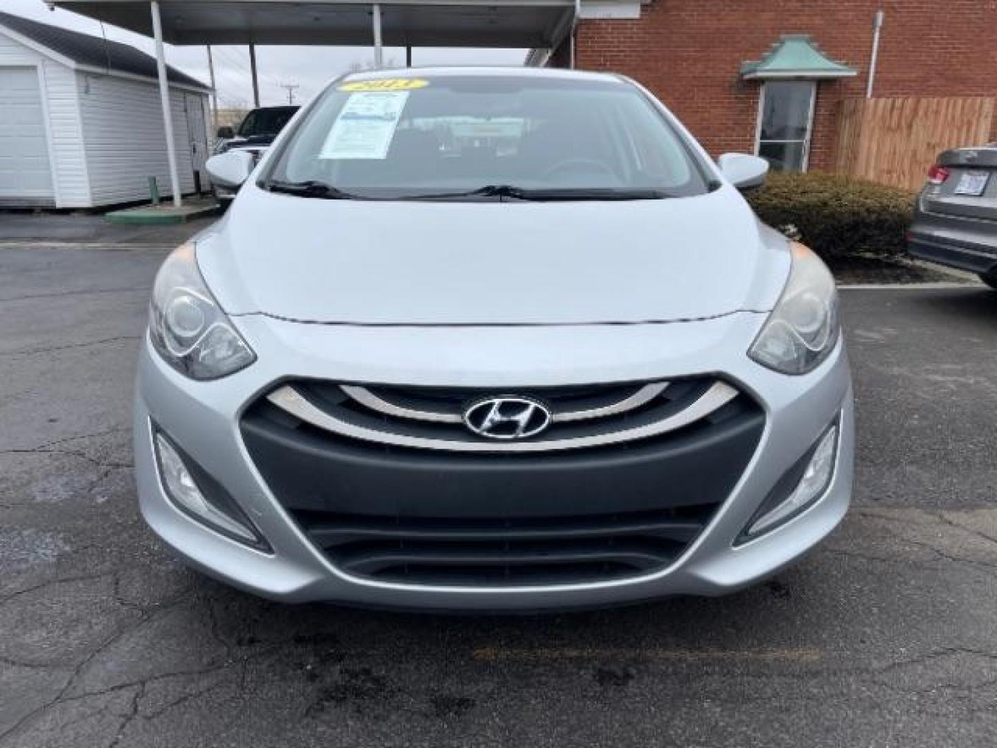 2013 Shimmering Silver Metallic Hyundai Elantra GT A/T (KMHD35LE7DU) with an 1.8L L4 16V DOHC engine, 6-Speed Automatic transmission, located at 1230 East Main St, Xenia, OH, 45385, (937) 908-9800, 39.687321, -83.910294 - Photo#2