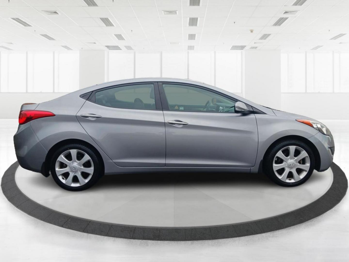 2013 Harbor Gray Metallic Hyundai Elantra Limited (KMHDH4AE1DU) with an 1.8L L4 DOHC 16V engine, 6-Speed Automatic transmission, located at 1099 N County Rd 25A, OH, 45373, (937) 908-9800, 40.057079, -84.212883 - Photo#1