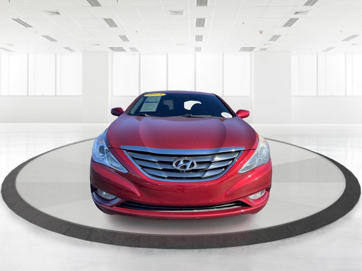 2013 Red Hyundai Sonata Limited Auto (5NPEC4AC7DH) with an 2.4L L4 DOHC 16V engine, 6-Speed Automatic transmission, located at 4508 South Dixie Dr, Moraine, OH, 45439, (937) 908-9800, 39.690136, -84.216438 - Photo#6