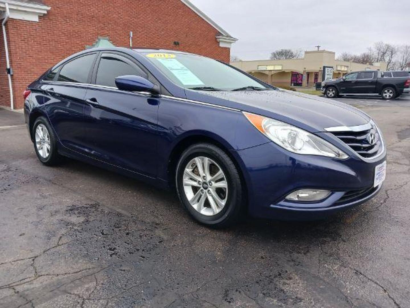 2013 Blue Hyundai Sonata GLS (5NPEB4AC4DH) with an 2.4L L4 DOHC 16V engine, 6-Speed Automatic transmission, located at 401 Woodman Dr, Riverside, OH, 45431, (937) 908-9800, 39.763779, -84.122063 - Photo#0