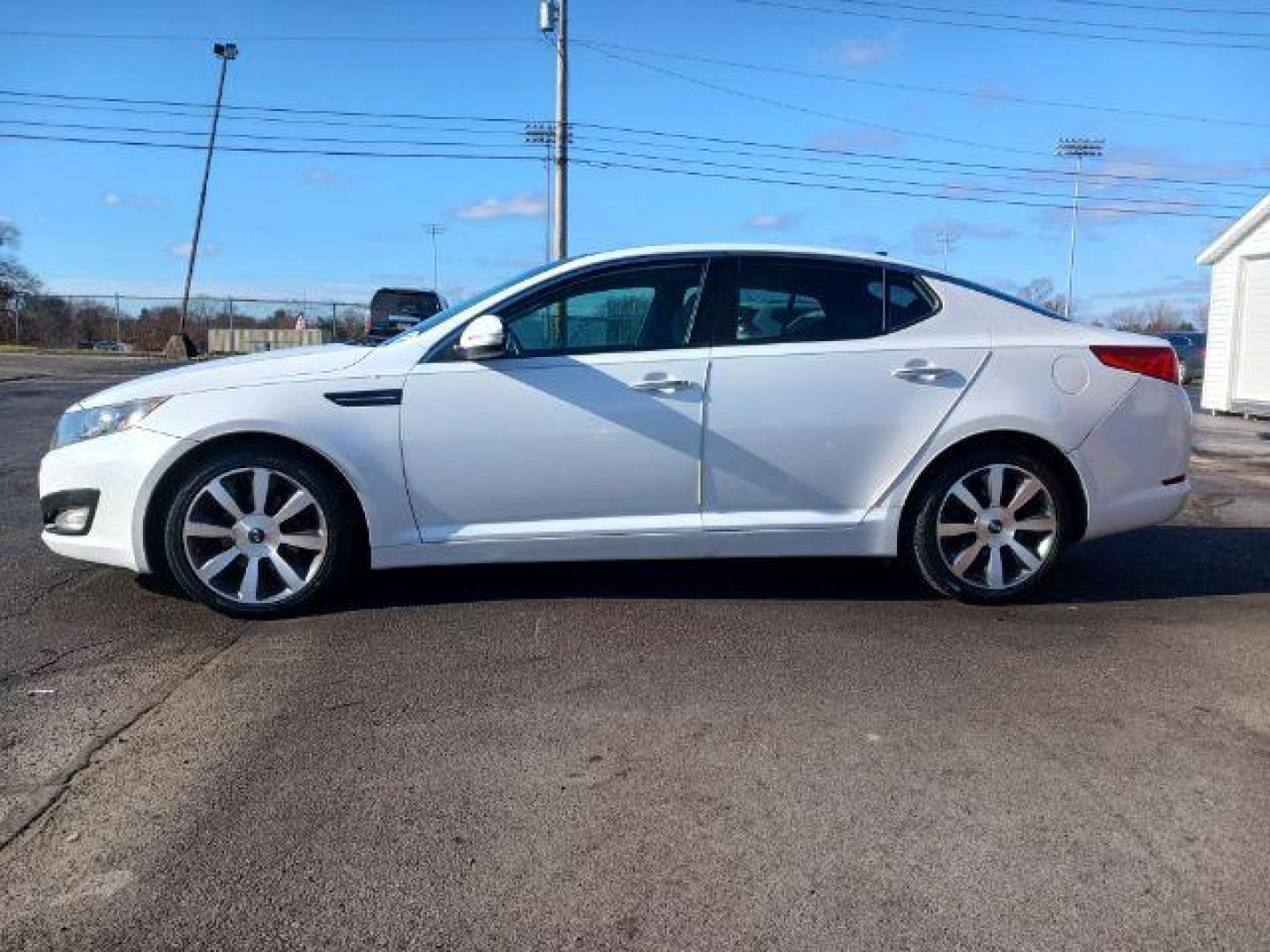 2013 Snow White Pearl Kia Optima EX (5XXGN4A7XDG) with an 2.4L L4 DOHC 16V engine, 6-Speed Automatic transmission, located at 401 Woodman Dr, Riverside, OH, 45431, (937) 908-9800, 39.763779, -84.122063 - Photo#3