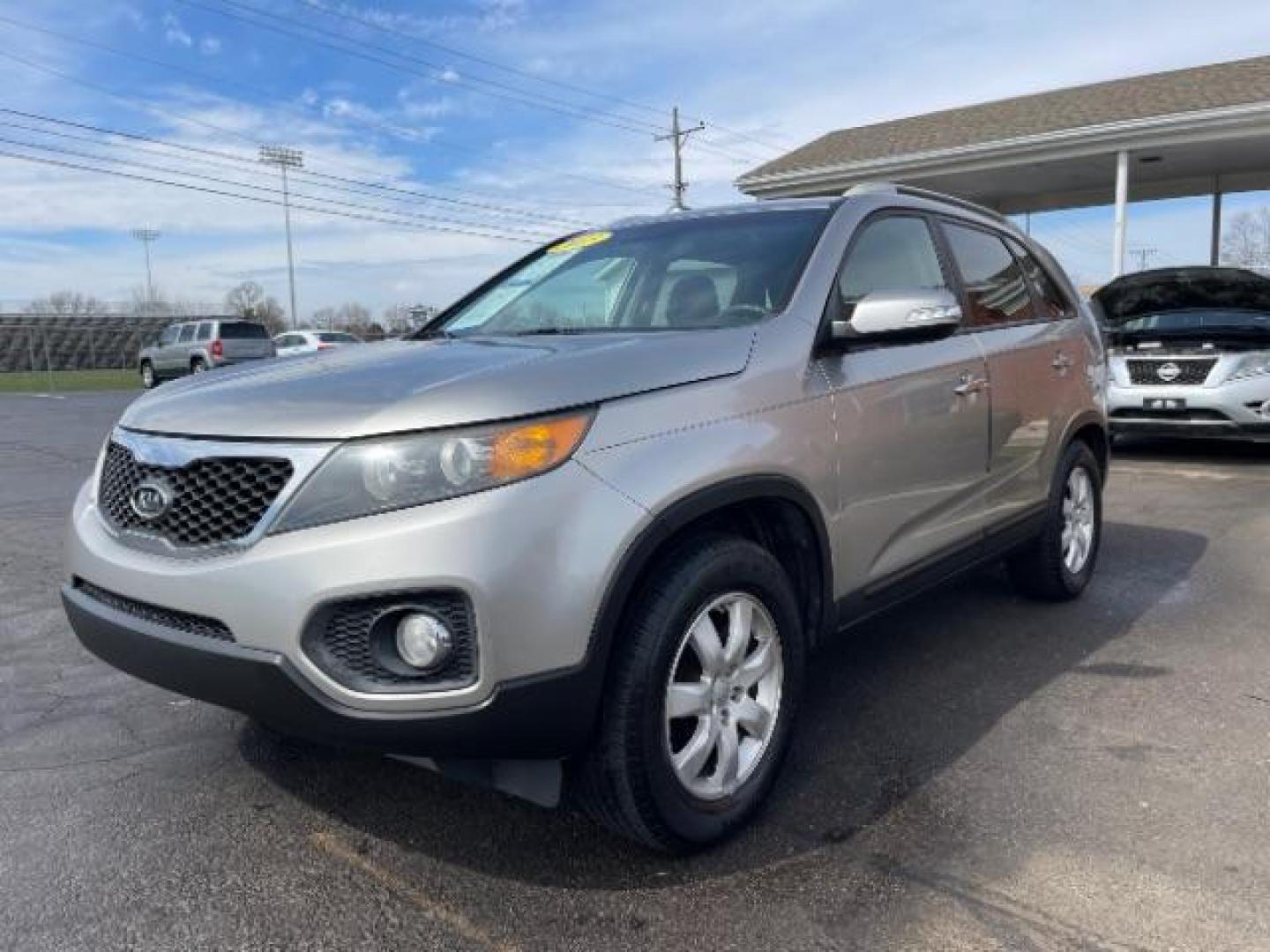 2013 Satin Metal Kia Sorento LX 2WD (5XYKT3A67DG) with an 2.4L L4 DOHC 16V engine, 6-Speed Automatic transmission, located at 1951 S Dayton Lakeview Rd., New Carlisle, OH, 45344, (937) 908-9800, 39.890999, -84.050255 - Photo#1