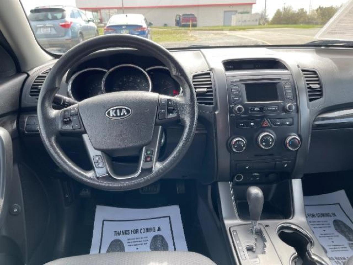 2013 Satin Metal Kia Sorento LX 2WD (5XYKT3A67DG) with an 2.4L L4 DOHC 16V engine, 6-Speed Automatic transmission, located at 1951 S Dayton Lakeview Rd., New Carlisle, OH, 45344, (937) 908-9800, 39.890999, -84.050255 - Photo#8