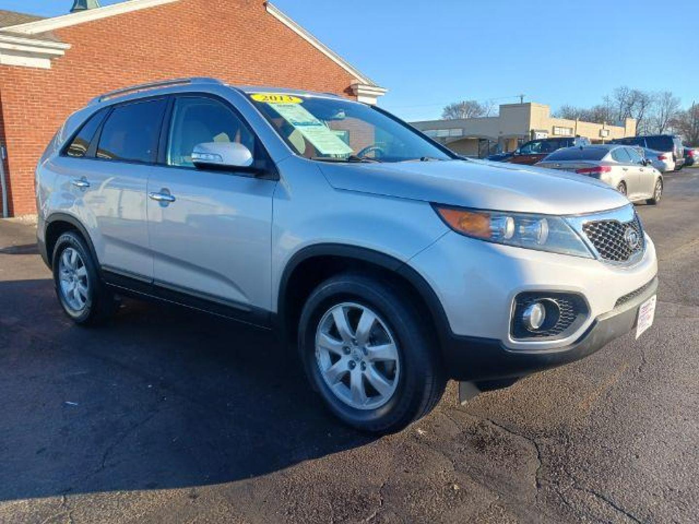 2013 Titanium Silver Kia Sorento LX 2WD (5XYKT3A66DG) with an 2.4L L4 DOHC 16V engine, 6-Speed Automatic transmission, located at 1184 Kauffman Ave, Fairborn, OH, 45324, (937) 908-9800, 39.807365, -84.029114 - Photo#0