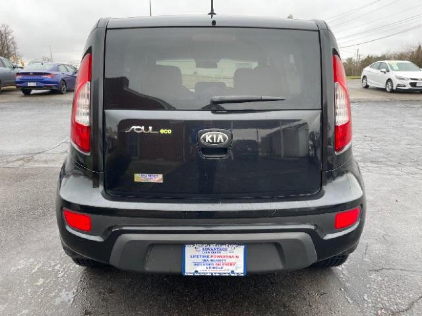 2013 Shadow Metallic Kia Soul + (KNDJT2A68D7) with an 2.0L L4 DOHC 16V engine, located at 4508 South Dixie Dr, Moraine, OH, 45439, (937) 908-9800, 39.690136, -84.216438 - Photo#4