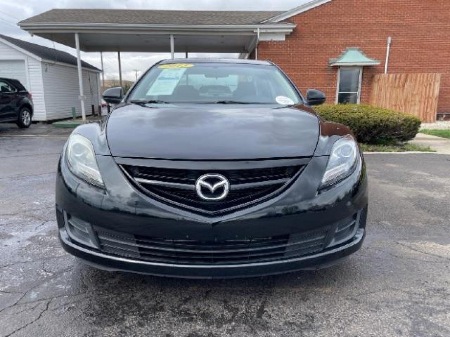 2013 Ebony Black Mazda Mazda6 i Sport (1YVHZ8BH8D5) with an 2.5L L4 DOHC 16V engine, 6-Speed Automatic transmission, located at 880 E. National Road, Vandalia, OH, 45377, (937) 908-9800, 39.892189, -84.181015 - Photo#4