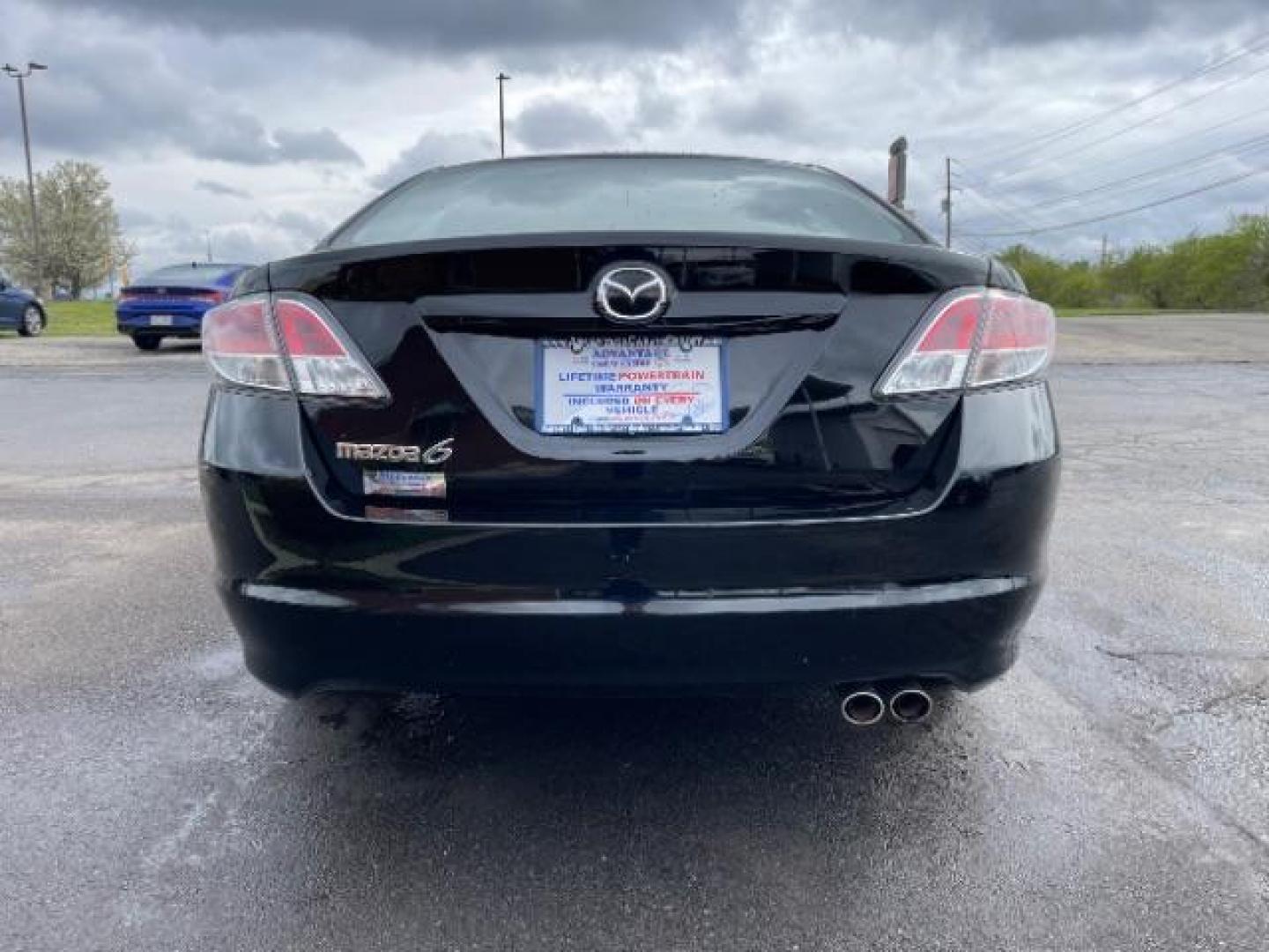 2013 Ebony Black Mazda Mazda6 i Sport (1YVHZ8BH8D5) with an 2.5L L4 DOHC 16V engine, 6-Speed Automatic transmission, located at 880 E. National Road, Vandalia, OH, 45377, (937) 908-9800, 39.892189, -84.181015 - Photo#5