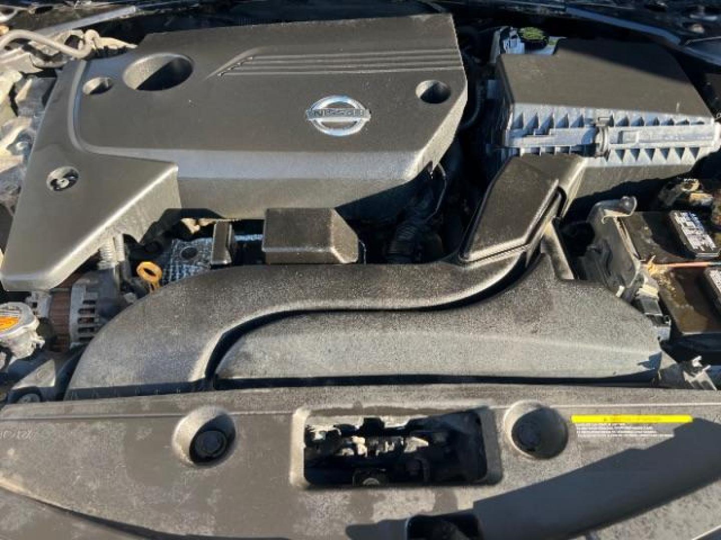 2013 Metallic Slate Nissan Altima 2.5 SV (1N4AL3AP9DC) with an 2.5L L4 DOHC 16V engine, located at 1099 N County Rd 25A, OH, 45373, (937) 908-9800, 40.057079, -84.212883 - Photo#11