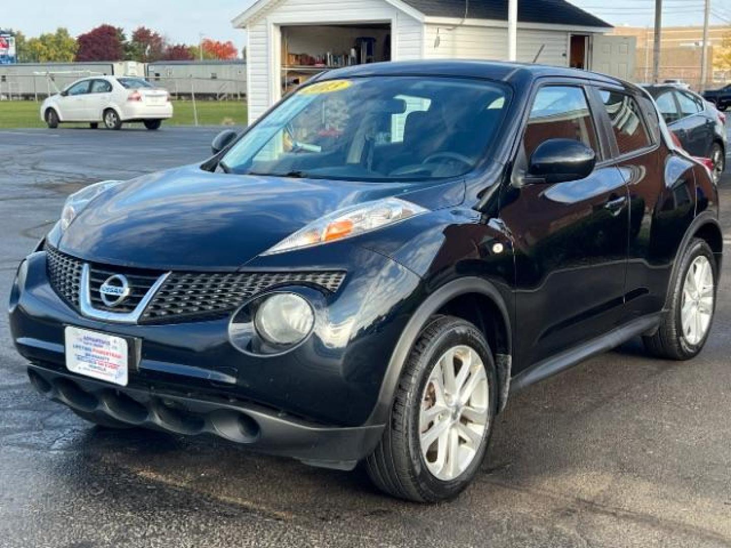 2013 Sapphire Black Nissan Juke S AWD (JN8AF5MV2DT) with an 1.6L L4 DOHC 16V engine, Continuously Variable Transmission transmission, located at 1184 Kauffman Ave, Fairborn, OH, 45324, (937) 908-9800, 39.807365, -84.029114 - Photo#2