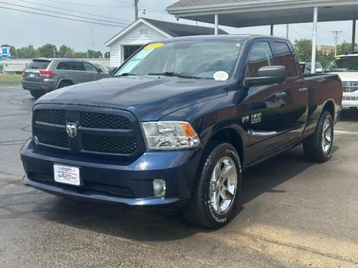 2013 True Blue Pearl RAM 1500 Tradesman Quad Cab 4WD (1C6RR7FT7DS) with an 5.7L V8 OHV 16V engine, 6-Speed Automatic transmission, located at 4508 South Dixie Dr, Moraine, OH, 45439, (937) 908-9800, 39.690136, -84.216438 - Photo#2