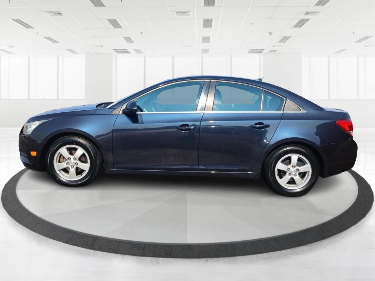 2014 Blue Ray Metallic Chevrolet Cruze 1LT Auto (1G1PC5SB6E7) with an 1.4L L4 DOHC 16V TURBO engine, 6-Speed Automatic transmission, located at 880 E. National Road, Vandalia, OH, 45377, (937) 908-9800, 39.892189, -84.181015 - Photo#5