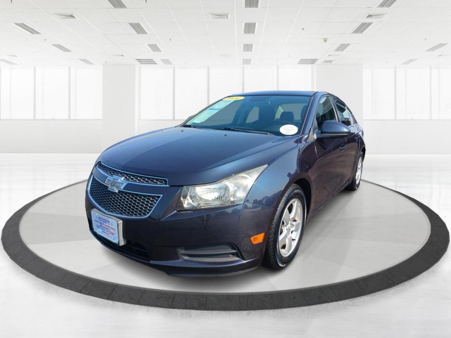 2014 Blue Ray Metallic Chevrolet Cruze 1LT Auto (1G1PC5SB6E7) with an 1.4L L4 DOHC 16V TURBO engine, 6-Speed Automatic transmission, located at 880 E. National Road, Vandalia, OH, 45377, (937) 908-9800, 39.892189, -84.181015 - Photo#7