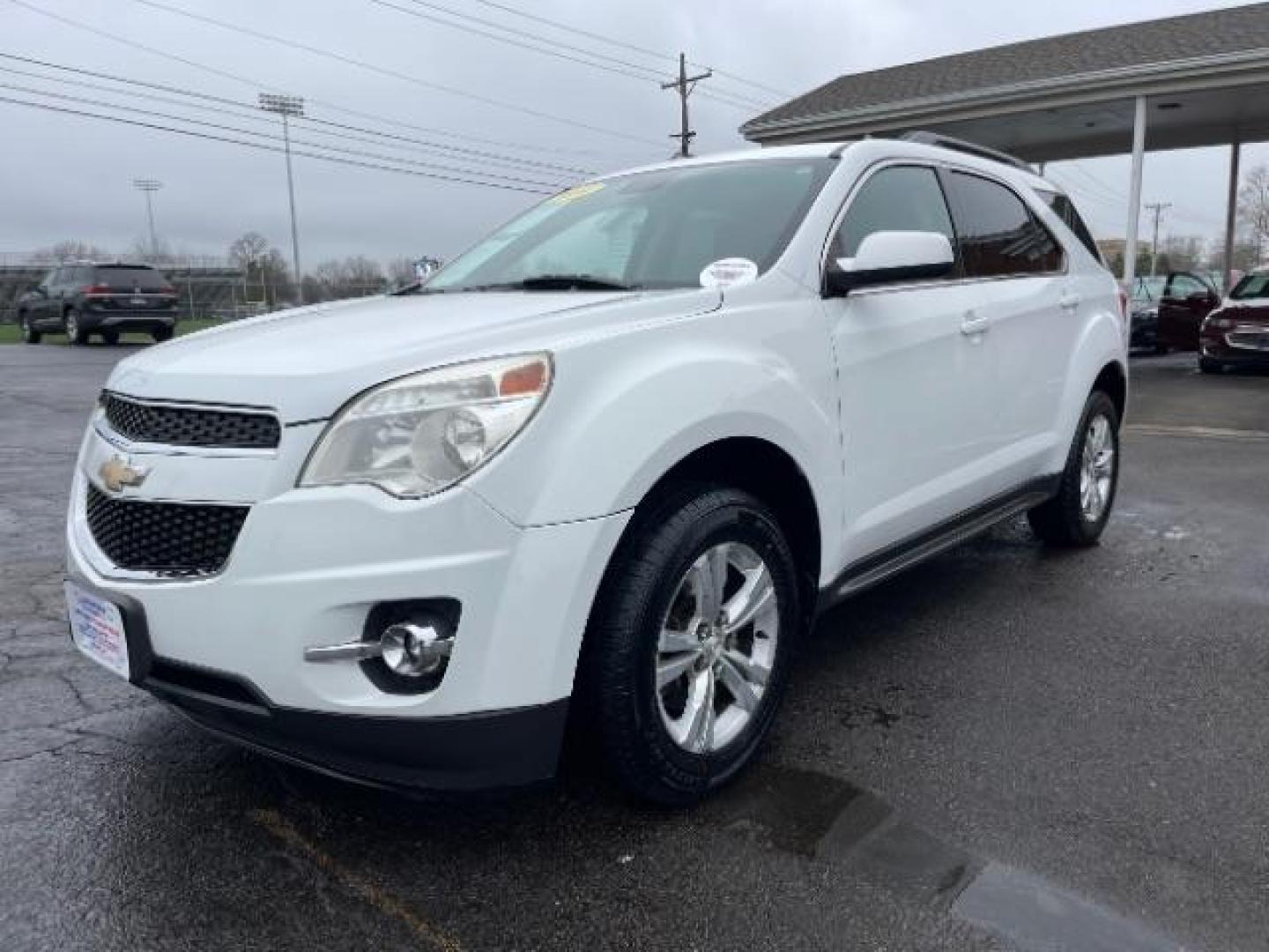 2014 White Diamond Tricoat Chevrolet Equinox 2LT 2WD (2GNALCEK5E6) with an 2.4L L4 DOHC 16V FFV engine, 6-Speed Automatic transmission, located at 1184 Kauffman Ave, Fairborn, OH, 45324, (937) 908-9800, 39.807365, -84.029114 - Photo#1