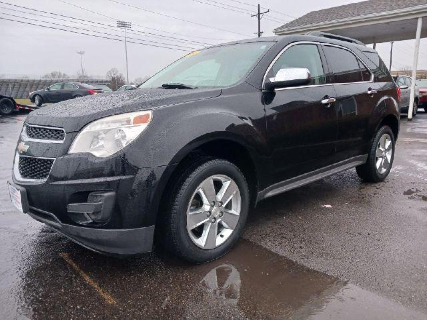 2014 Black Chevrolet Equinox 1LT 2WD (2GNALBEK2E6) with an 2.4L L4 DOHC 16V FFV engine, 6-Speed Automatic transmission, located at 1951 S Dayton Lakeview Rd., New Carlisle, OH, 45344, (937) 908-9800, 39.890999, -84.050255 - Photo#2