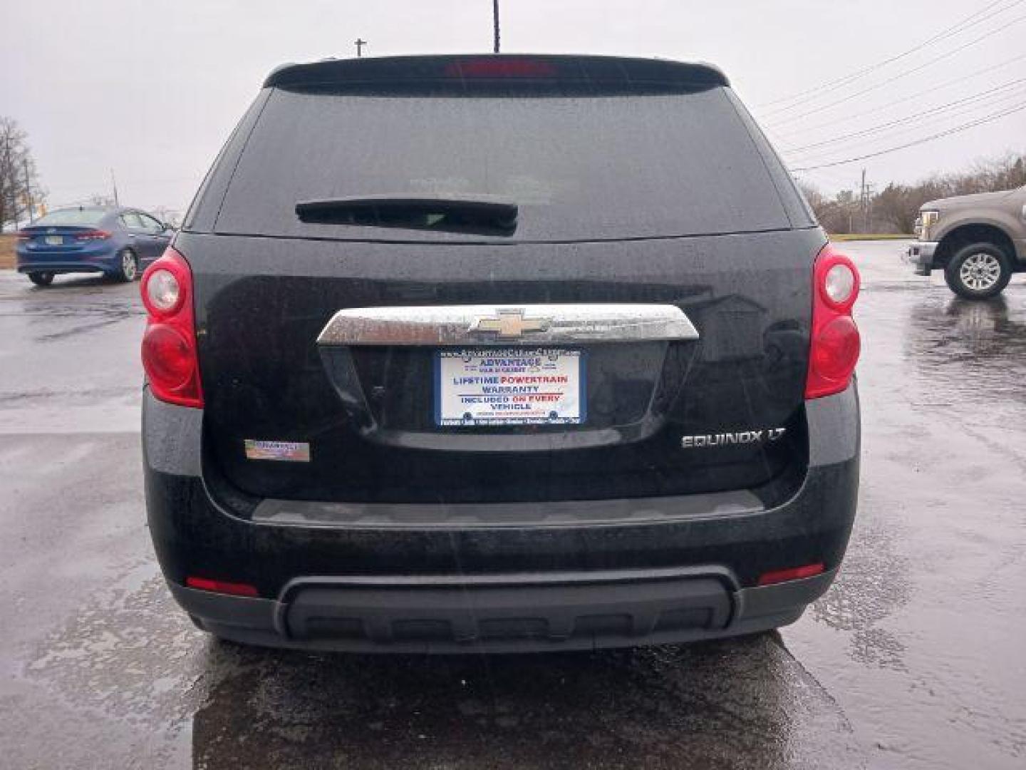 2014 Black Chevrolet Equinox 1LT 2WD (2GNALBEK2E6) with an 2.4L L4 DOHC 16V FFV engine, 6-Speed Automatic transmission, located at 1951 S Dayton Lakeview Rd., New Carlisle, OH, 45344, (937) 908-9800, 39.890999, -84.050255 - Photo#5