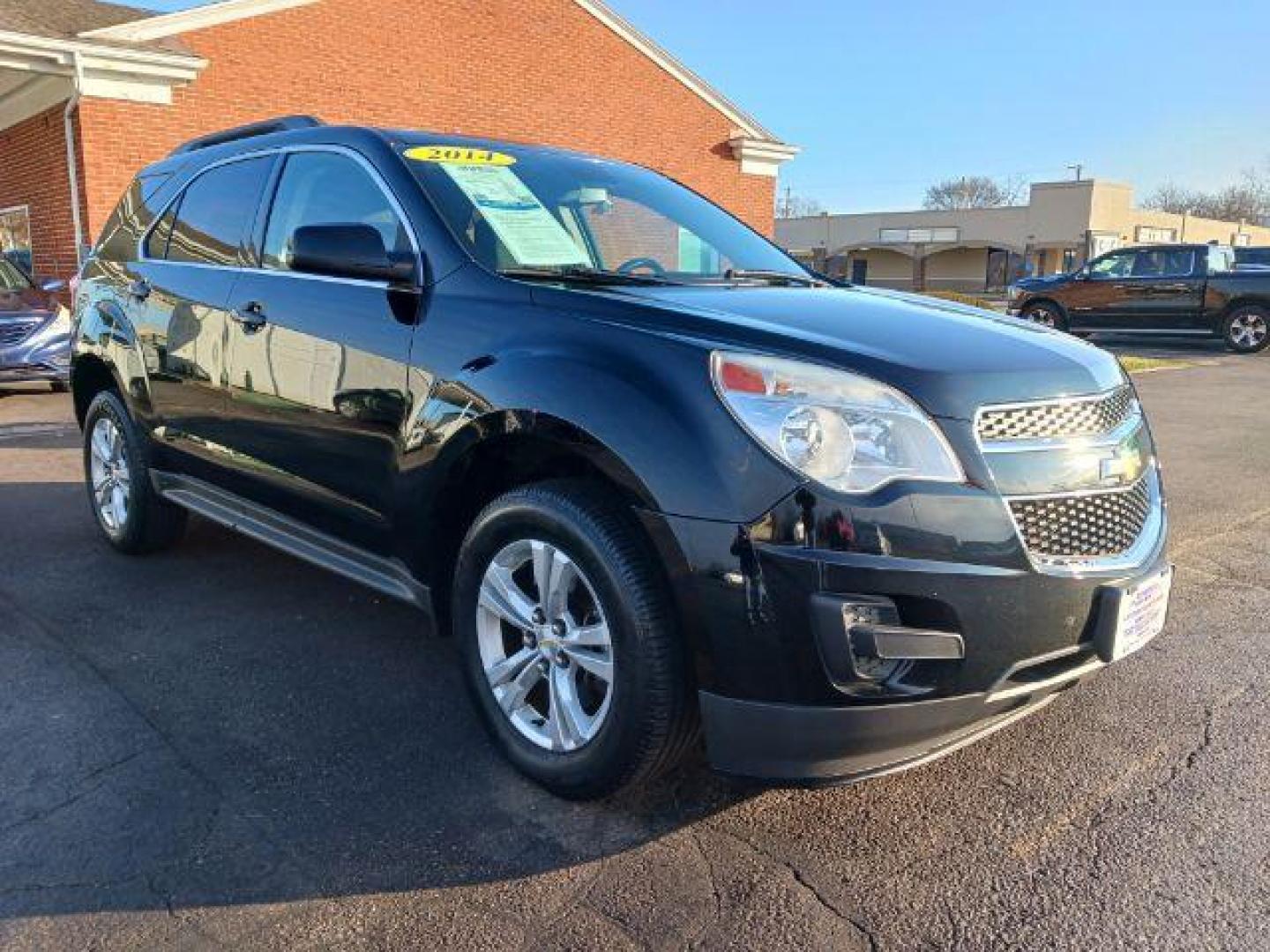 2014 Black Chevrolet Equinox 1LT 2WD (2GNALBEK1E6) with an 2.4L L4 DOHC 16V FFV engine, 6-Speed Automatic transmission, located at 880 E. National Road, Vandalia, OH, 45377, (937) 908-9800, 39.892189, -84.181015 - Photo#0