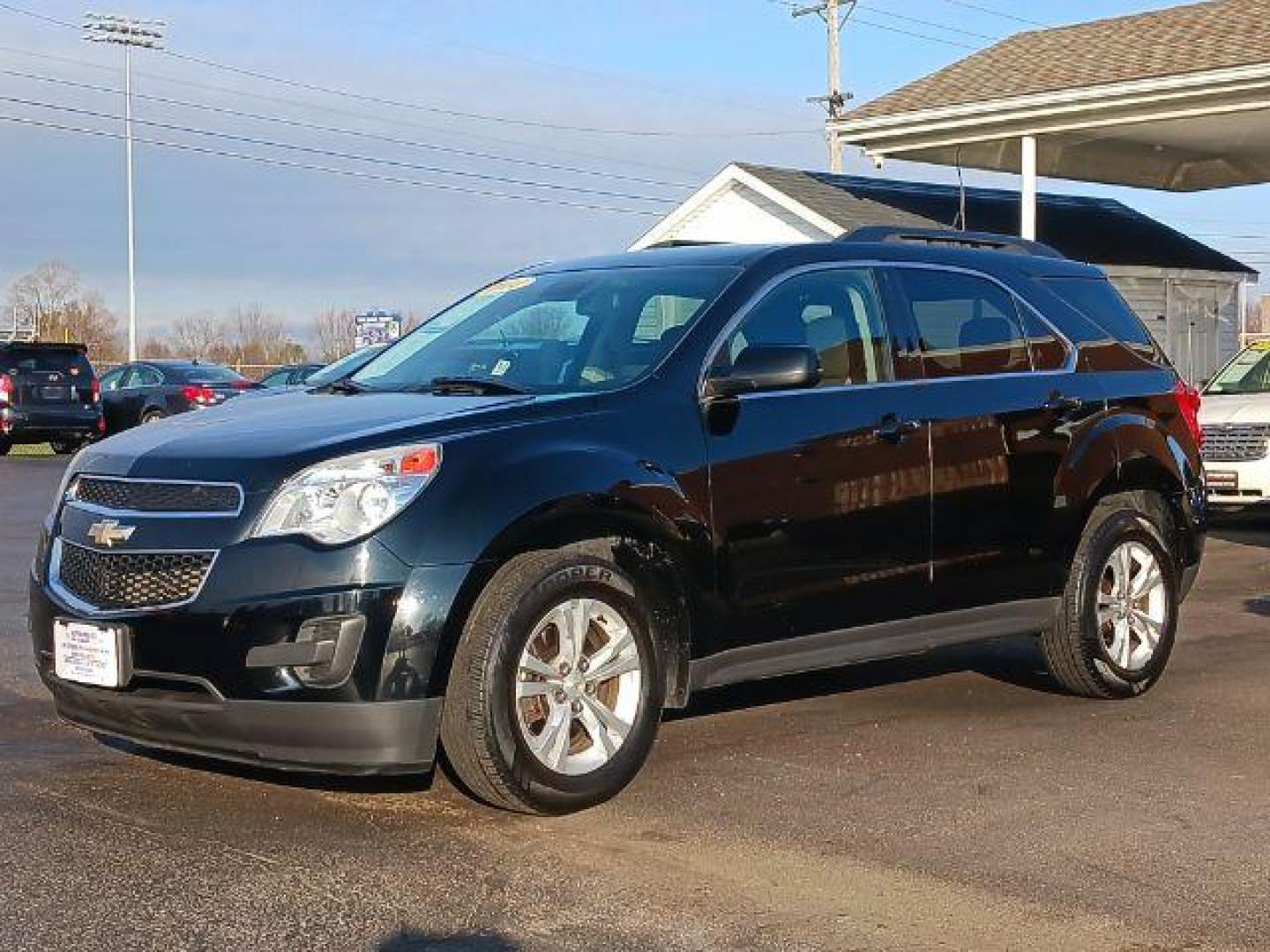 2014 Black Chevrolet Equinox 1LT 2WD (2GNALBEK1E6) with an 2.4L L4 DOHC 16V FFV engine, 6-Speed Automatic transmission, located at 880 E. National Road, Vandalia, OH, 45377, (937) 908-9800, 39.892189, -84.181015 - Photo#2