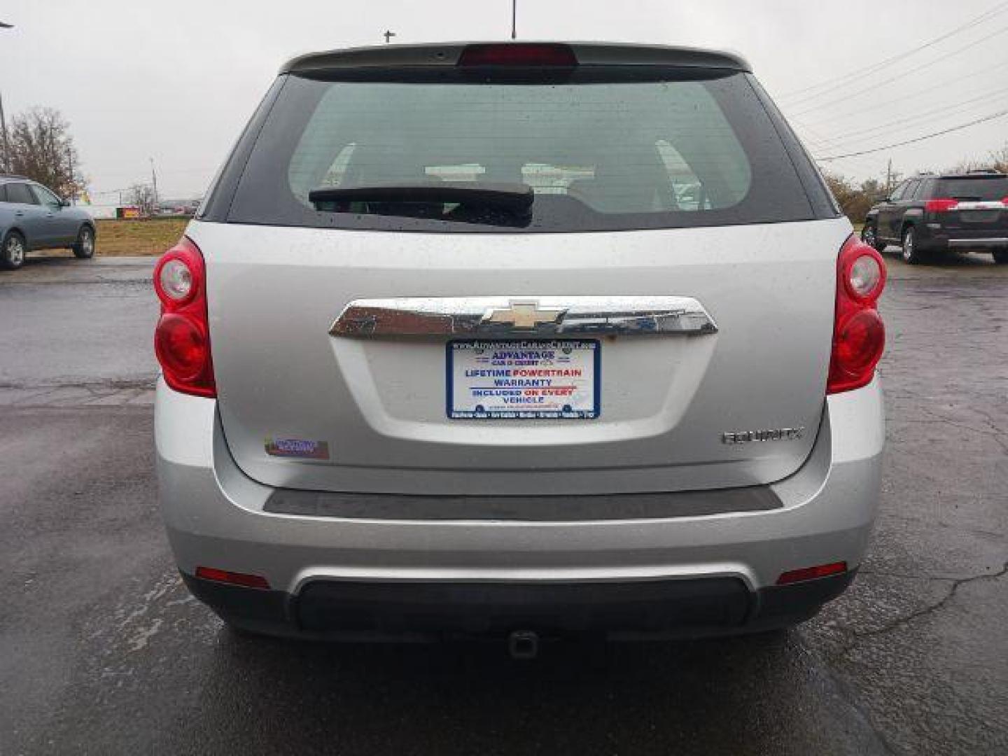 2014 Silver Ice Metallic Chevrolet Equinox LS 2WD (2GNALAEKXE6) with an 2.4L L4 DOHC 16V FFV engine, 6-Speed Automatic transmission, located at 1099 N County Rd 25A, OH, 45373, (937) 908-9800, 40.057079, -84.212883 - Photo#5