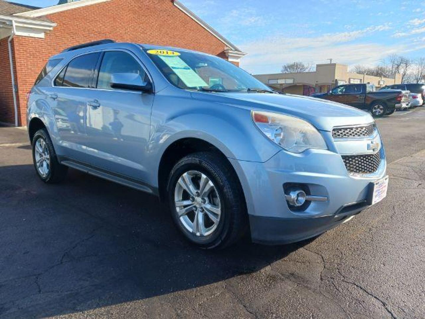 2014 Blue Chevrolet Equinox 2LT 2WD (2GNALCEK0E6) with an 2.4L L4 DOHC 16V FFV engine, 6-Speed Automatic transmission, located at 4508 South Dixie Dr, Moraine, OH, 45439, (937) 908-9800, 39.690136, -84.216438 - Photo#0