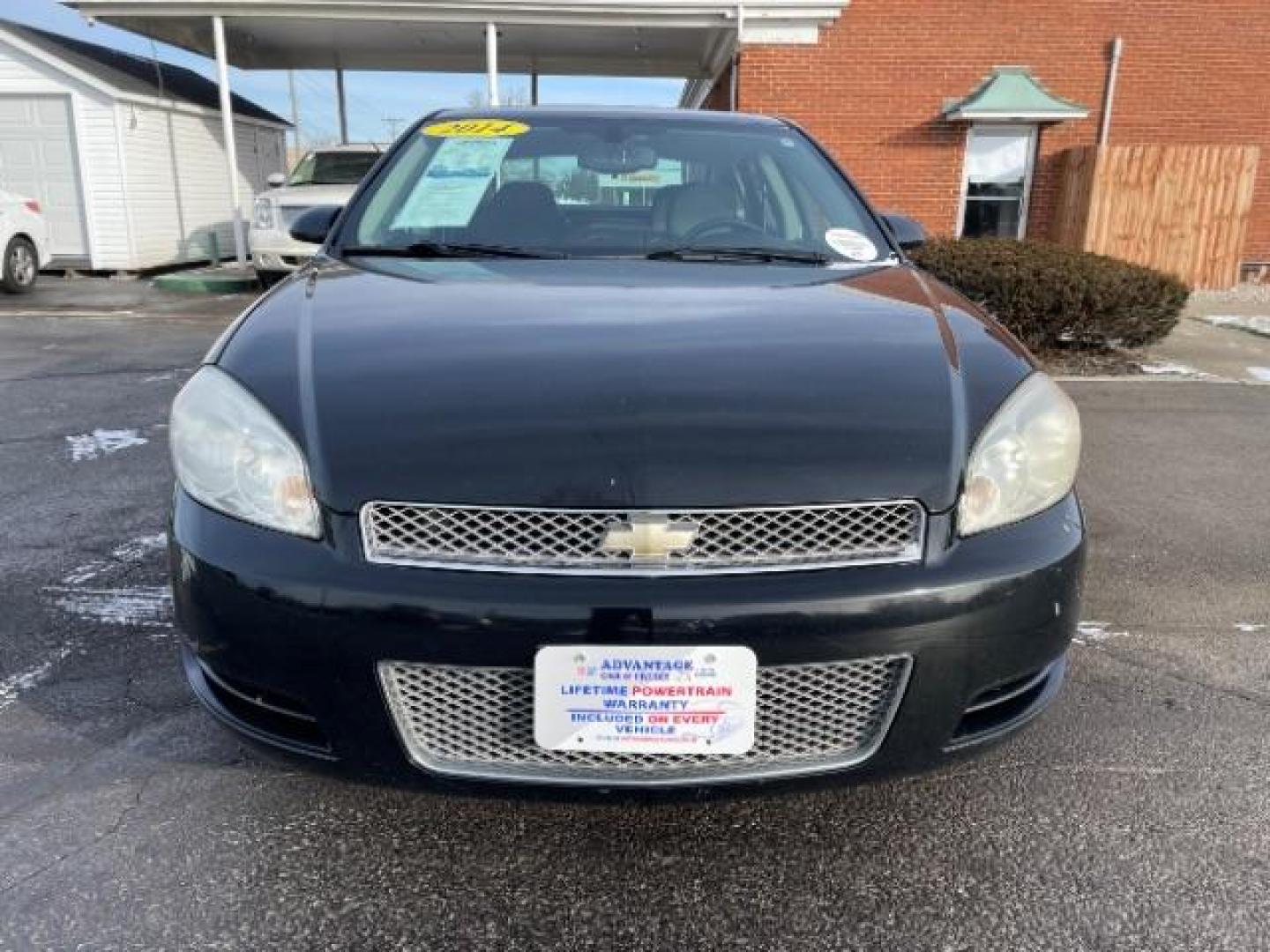 2014 Black Chevrolet Impala Limited LT (2G1WB5E37E1) with an 3.6L V6 DOHC 16V FFV engine, 6-Speed Automatic transmission, located at 1184 Kauffman Ave, Fairborn, OH, 45324, (937) 908-9800, 39.807365, -84.029114 - Photo#5