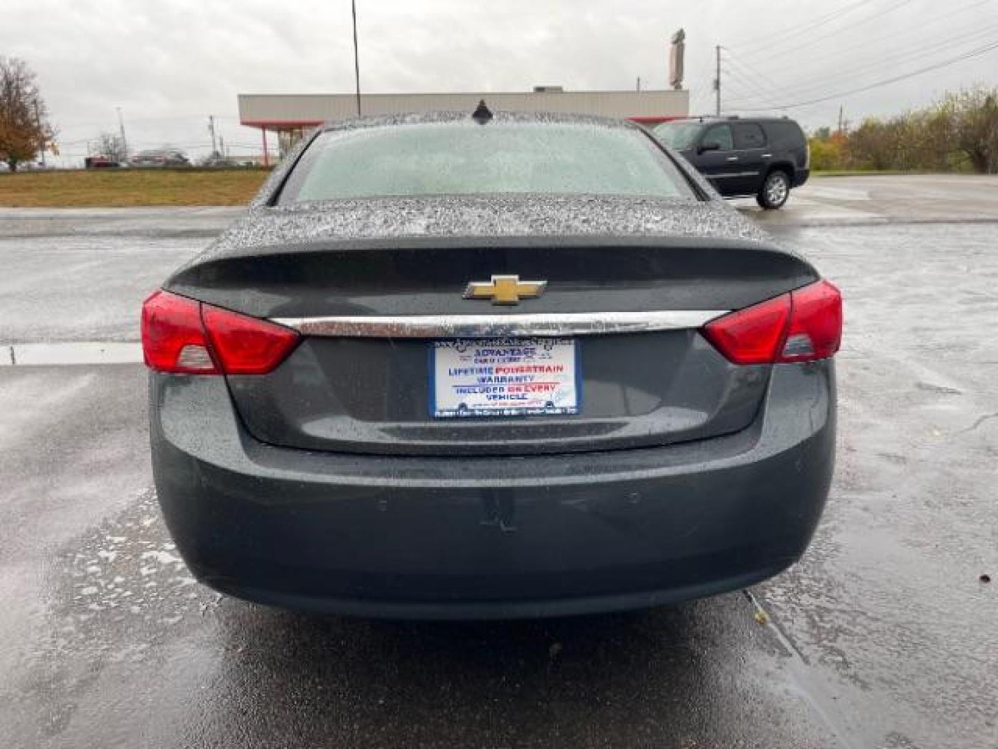 2014 Ashen Gray Metallic Chevrolet Impala LS (1G11Y5SL7EU) with an 2.5L L4 DOHC 16V engine, 6-Speed Automatic transmission, located at 1230 East Main St, Xenia, OH, 45385, (937) 908-9800, 39.687321, -83.910294 - Photo#4