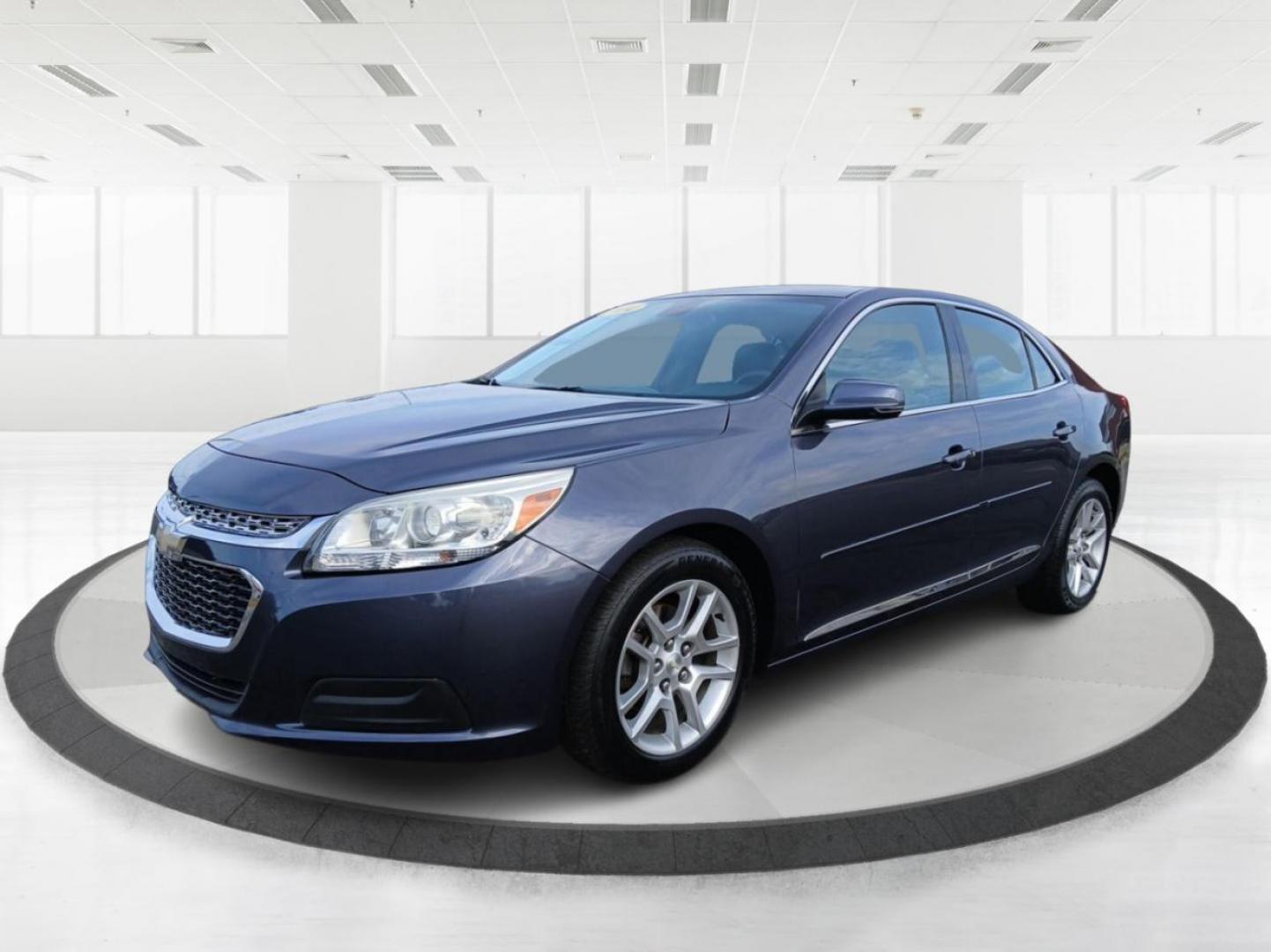 2014 Atlantis Blue Metallic Chevrolet Malibu 1LT (1G11C5SL5EF) with an 2.5L L4 DOHC 16V engine, 6-Speed Automatic transmission, located at 1184 Kauffman Ave, Fairborn, OH, 45324, (937) 908-9800, 39.807365, -84.029114 - Photo#7