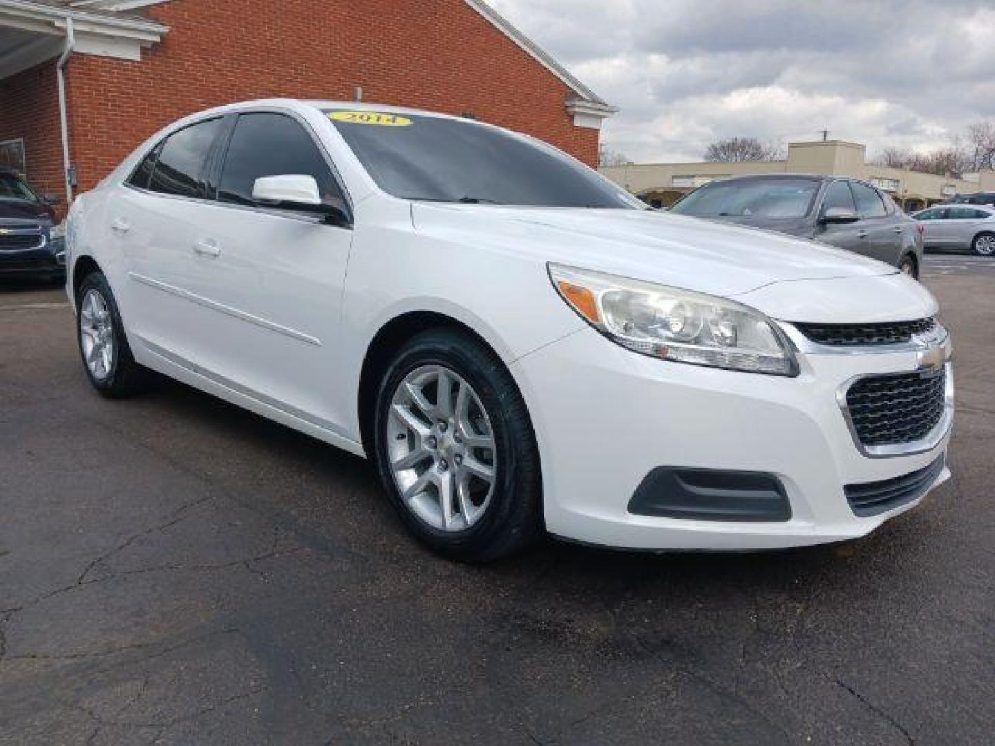 2014 Summit White Chevrolet Malibu 1LT (1G11C5SL3EF) with an 2.5L L4 DOHC 16V engine, 6-Speed Automatic transmission, located at 1230 East Main St, Xenia, OH, 45385, (937) 908-9800, 39.687321, -83.910294 - Photo#0