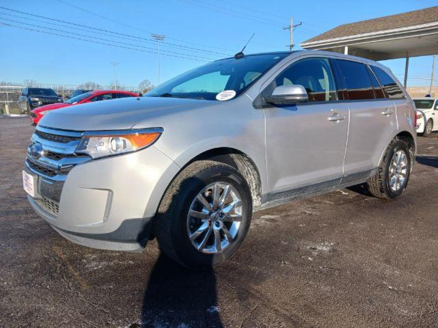 2014 Ingot Silver Metallic Ford Edge SEL AWD (2FMDK4JC8EB) with an 3.5L V6 DOHC 24V engine, 6-Speed Automatic transmission, located at 1951 S Dayton Lakeview Rd., New Carlisle, OH, 45344, (937) 908-9800, 39.890999, -84.050255 - Photo#2