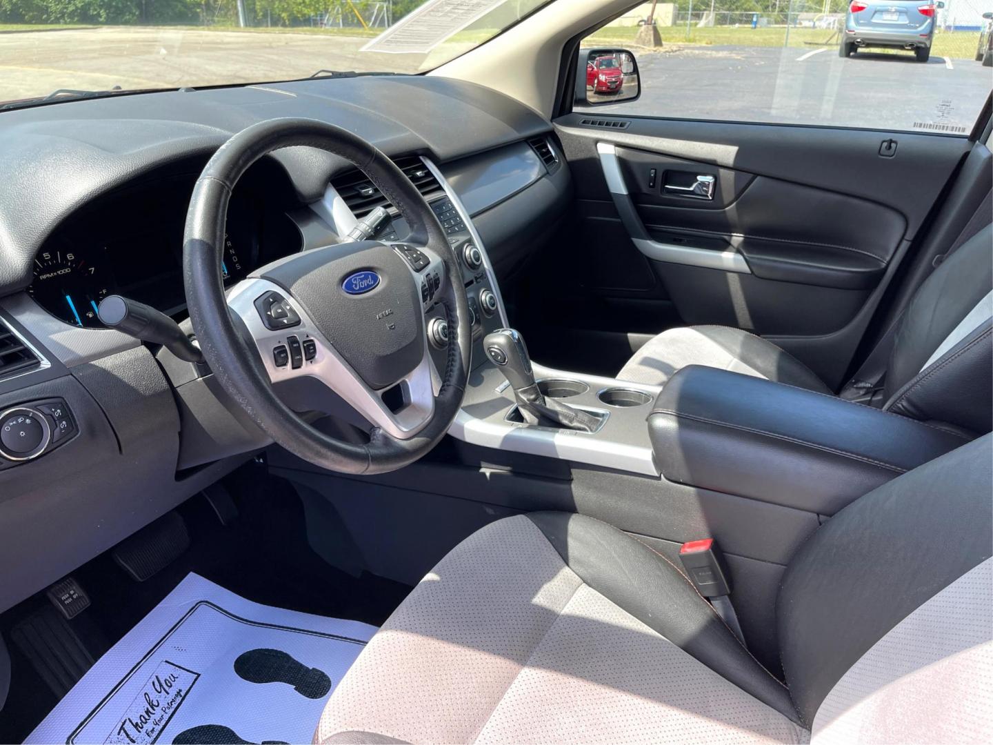 2014 Ruby Red Met Tinted CC Ford Edge (2FMDK4JC3EB) with an 3.5L V6 DOHC 24V engine, 6-Speed Automatic transmission, located at 1099 N County Rd 25A, OH, 45373, (937) 908-9800, 40.057079, -84.212883 - Photo#8