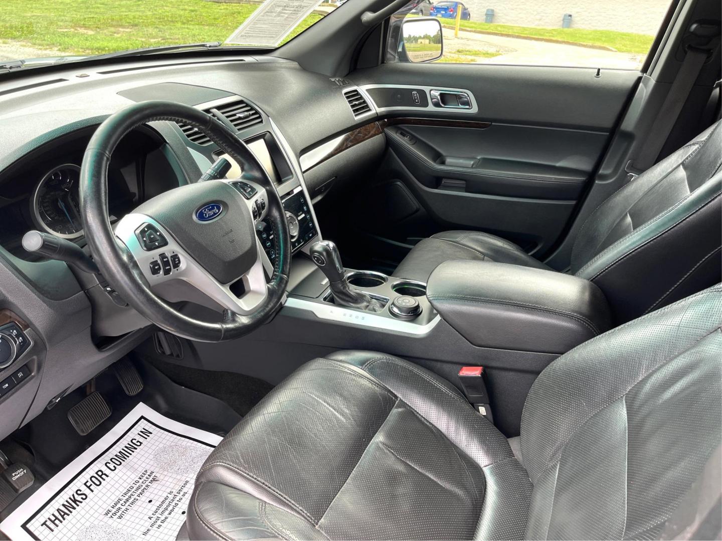 2014 Tuxedo Black Metallic Ford Explorer Limited 4WD (1FM5K8F80EG) with an 3.5L V6 DOHC 24V engine, 6-Speed Automatic transmission, located at 880 E. National Road, Vandalia, OH, 45377, (937) 908-9800, 39.892189, -84.181015 - Photo#8