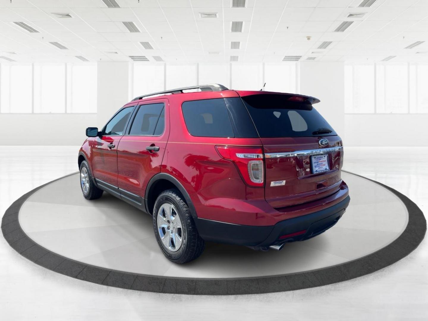 2014 Ruby Red Met Tinted CC Ford Explorer Base 4WD (1FM5K8B86EG) with an 3.5L V6 DOHC 24V engine, 6-Speed Automatic transmission, located at 401 Woodman Dr, Riverside, OH, 45431, (937) 908-9800, 39.763779, -84.122063 - Photo#4