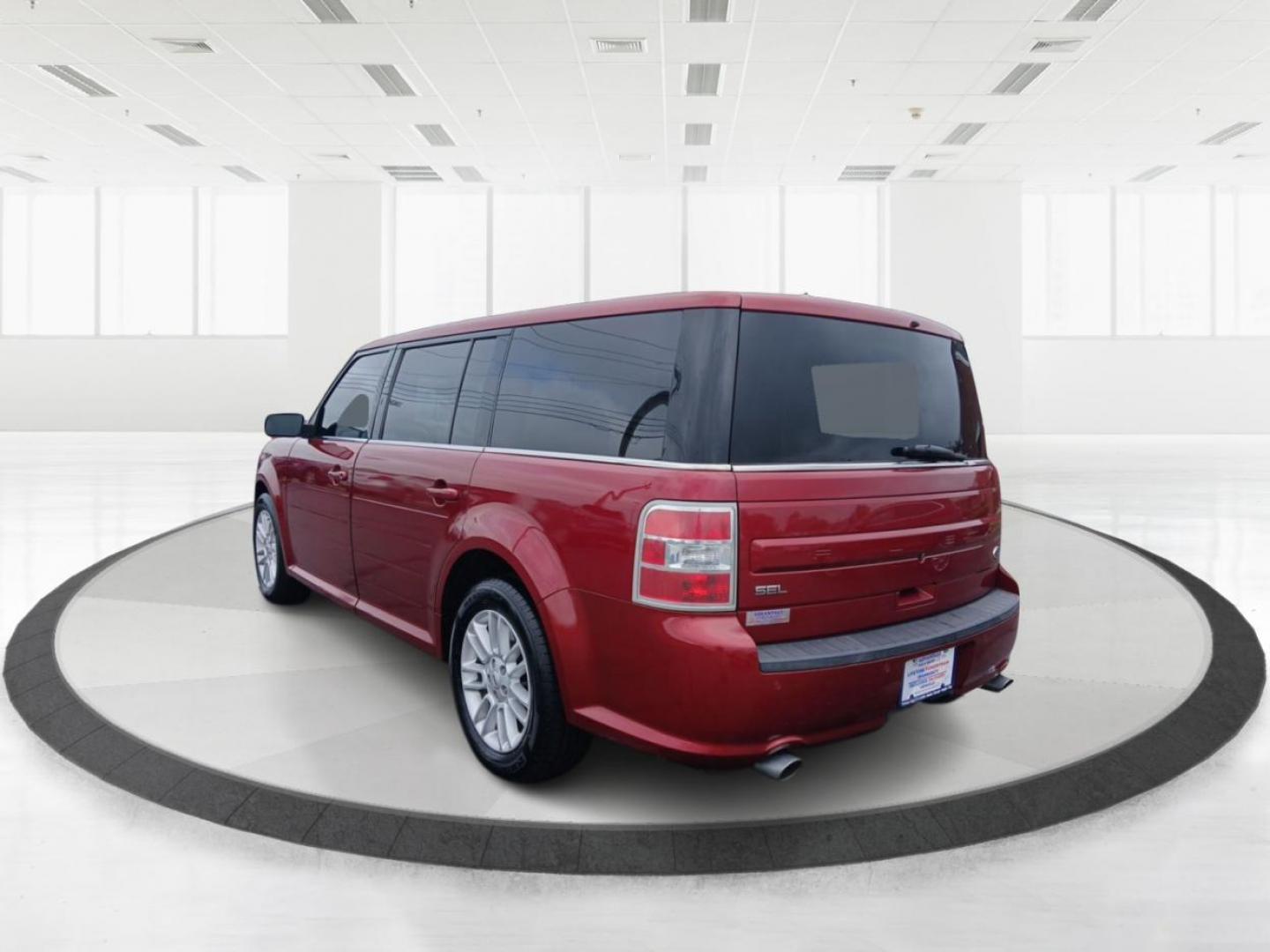 2014 Ford Flex SEL FWD (2FMGK5C8XEB) with an 3.5L V6 DOHC 24V engine, 6-Speed Automatic Overdrive transmission, located at 8750 N County Rd 25A, Piqua, OH, 45356, (937) 908-9800, 40.164391, -84.232513 - Third Row - Photo#4