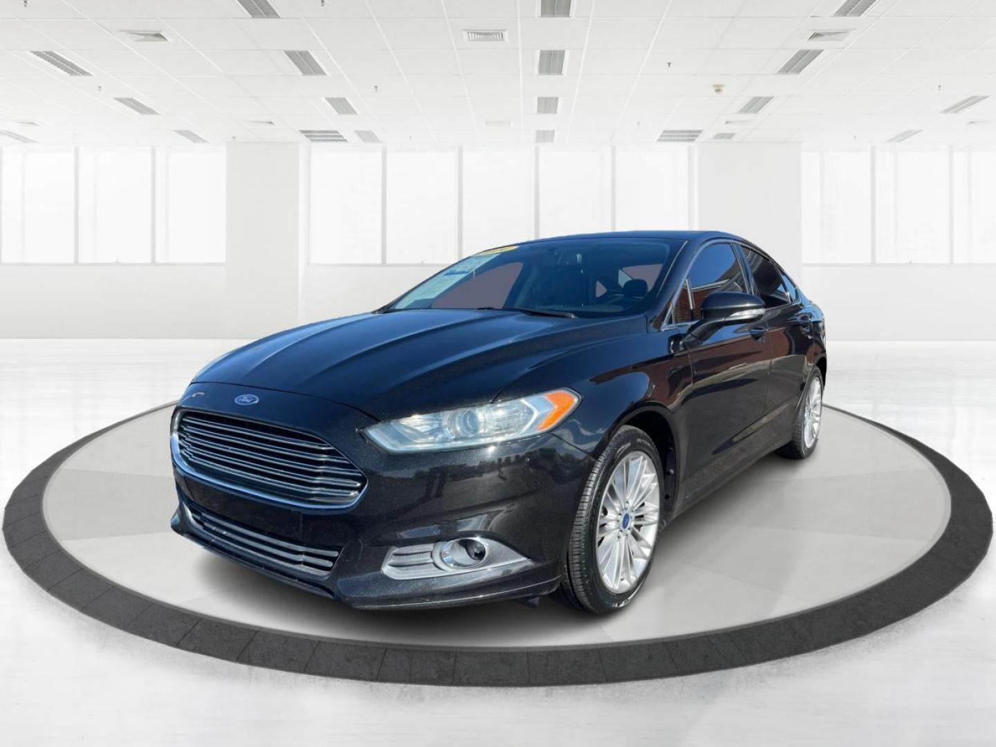 2014 Tuxedo Black Metallic Ford Fusion SE (3FA6P0H93ER) with an 2.0L L4 DOHC 16V engine, located at 1951 S Dayton Lakeview Rd., New Carlisle, OH, 45344, (937) 908-9800, 39.890999, -84.050255 - Photo#7