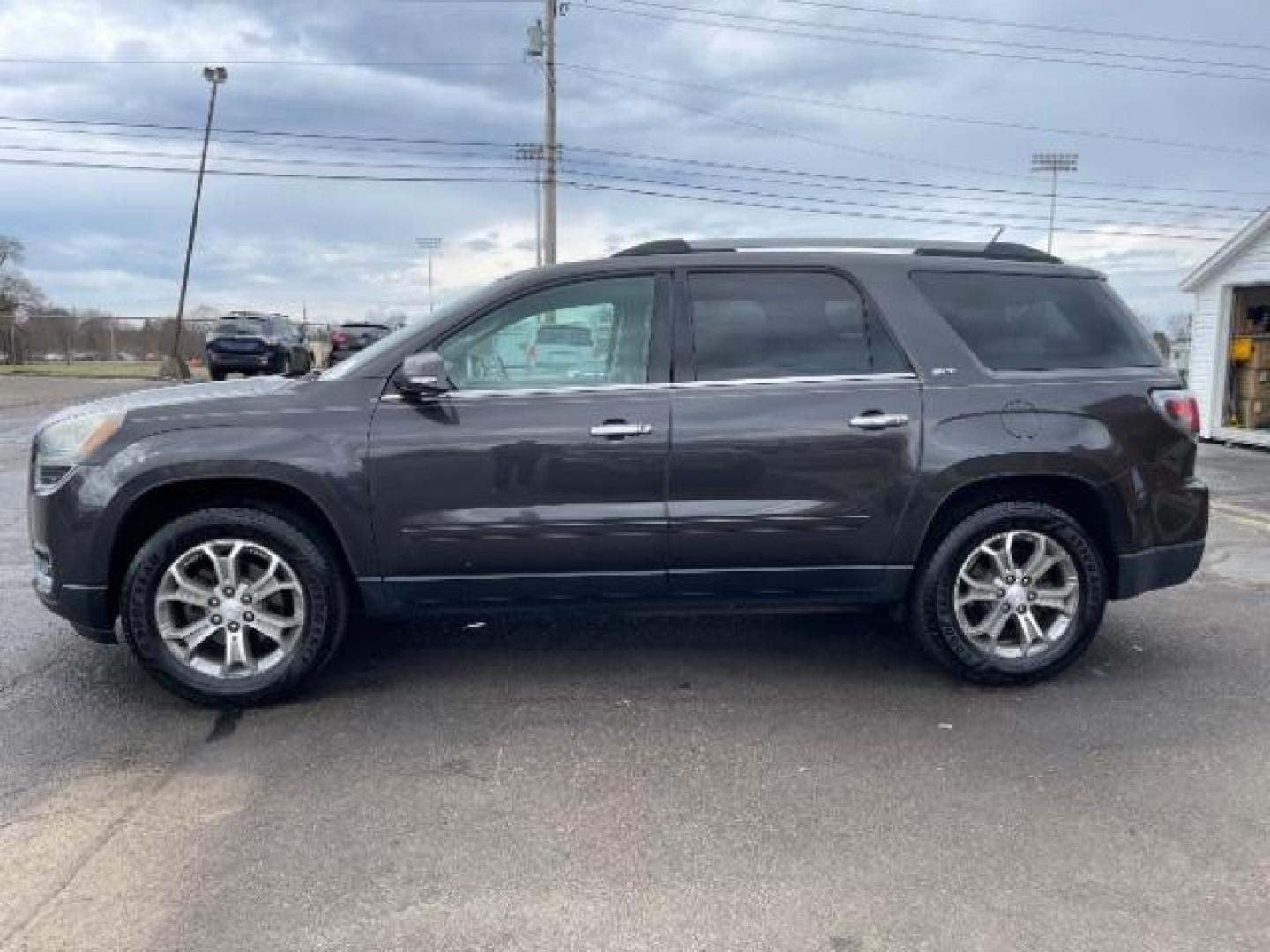 2014 Cyber Gray Metallic GMC Acadia SLT-1 FWD (1GKKRRKD1EJ) with an 3.6L V6 DOHC 24V engine, 6-Speed Automatic transmission, located at 1099 N County Rd 25A, OH, 45373, (937) 908-9800, 40.057079, -84.212883 - Photo#3