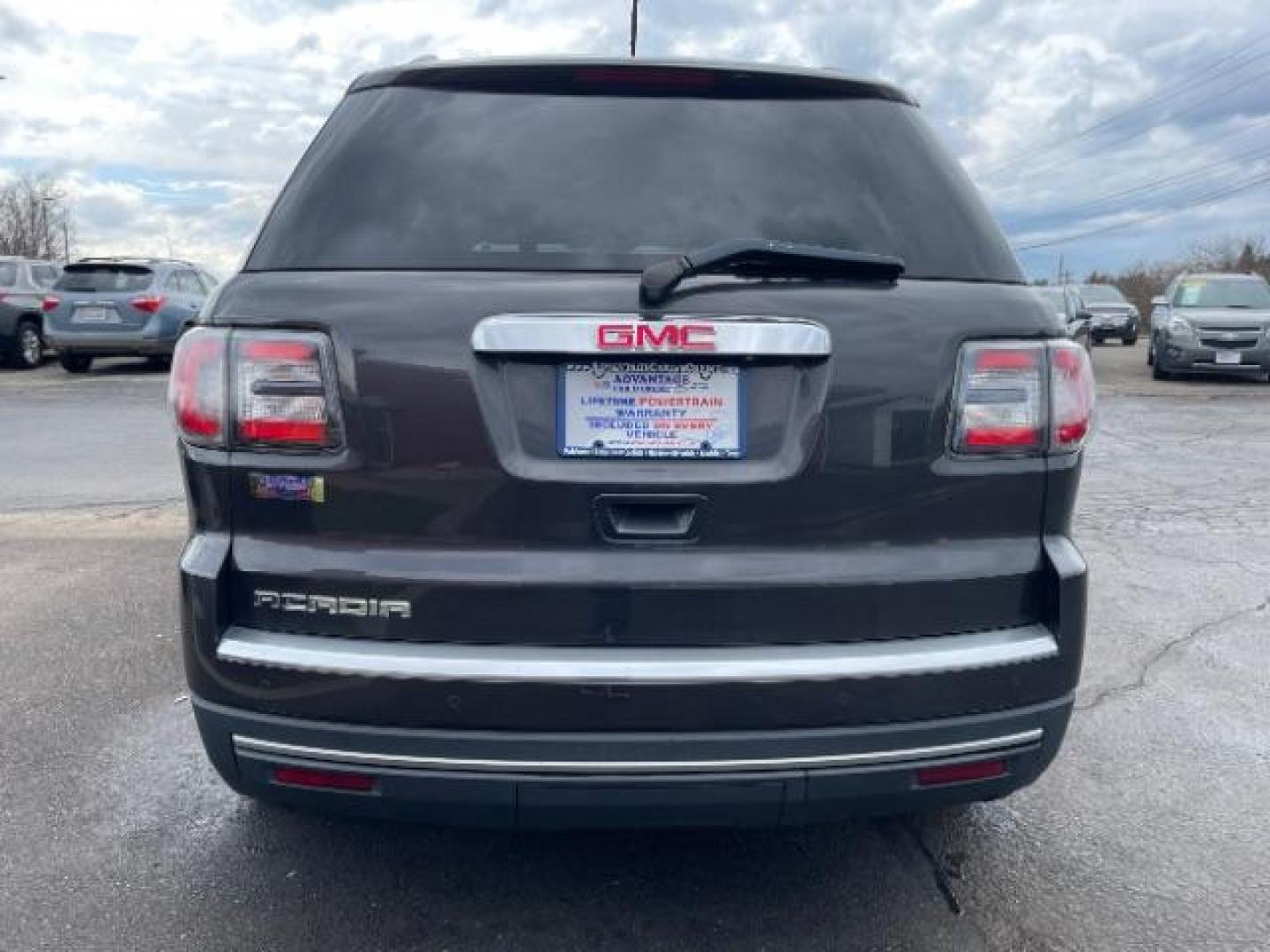 2014 Cyber Gray Metallic GMC Acadia SLT-1 FWD (1GKKRRKD1EJ) with an 3.6L V6 DOHC 24V engine, 6-Speed Automatic transmission, located at 1099 N County Rd 25A, OH, 45373, (937) 908-9800, 40.057079, -84.212883 - Photo#5