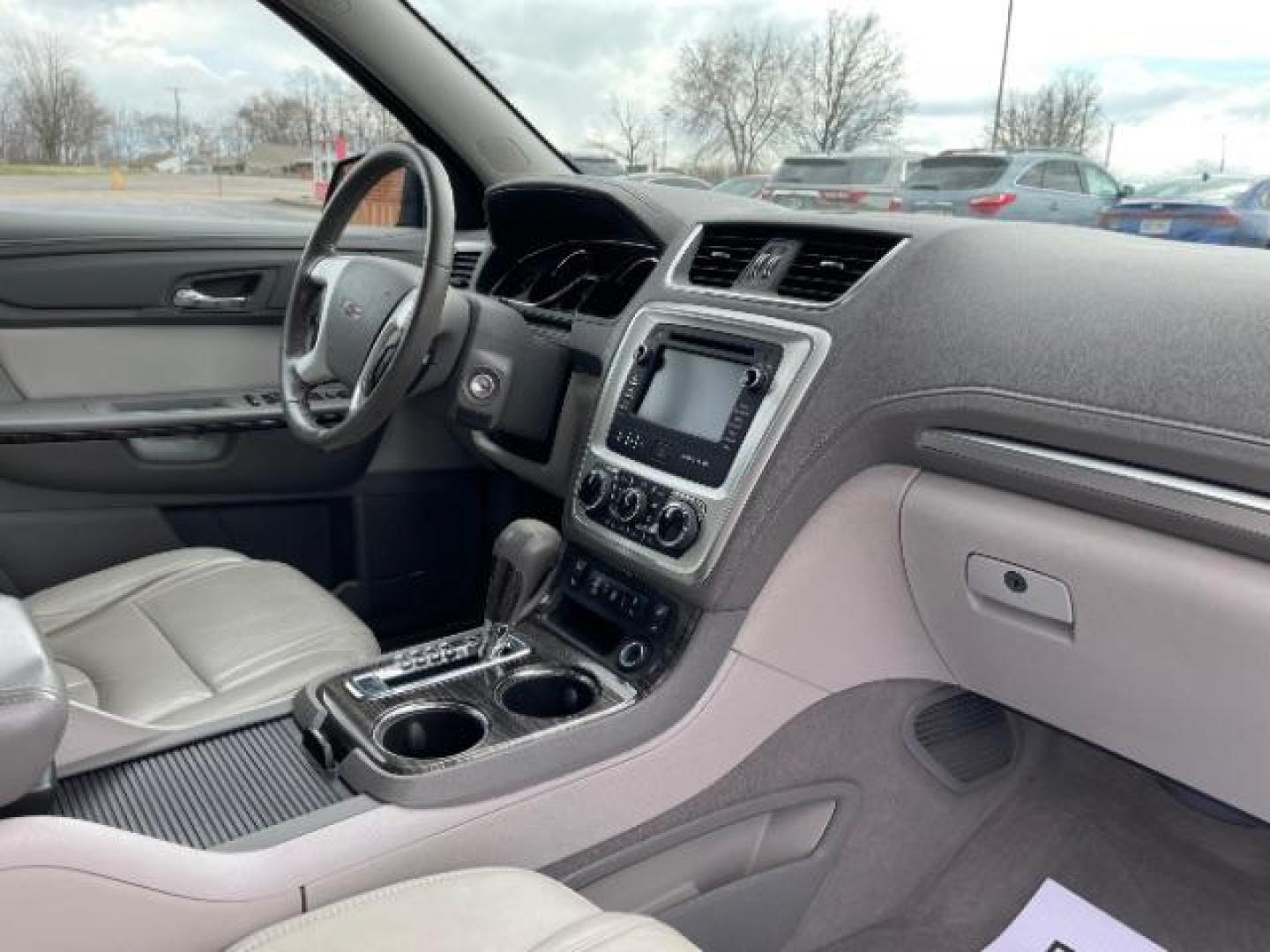 2014 Cyber Gray Metallic GMC Acadia SLT-1 FWD (1GKKRRKD1EJ) with an 3.6L V6 DOHC 24V engine, 6-Speed Automatic transmission, located at 1099 N County Rd 25A, OH, 45373, (937) 908-9800, 40.057079, -84.212883 - Photo#8