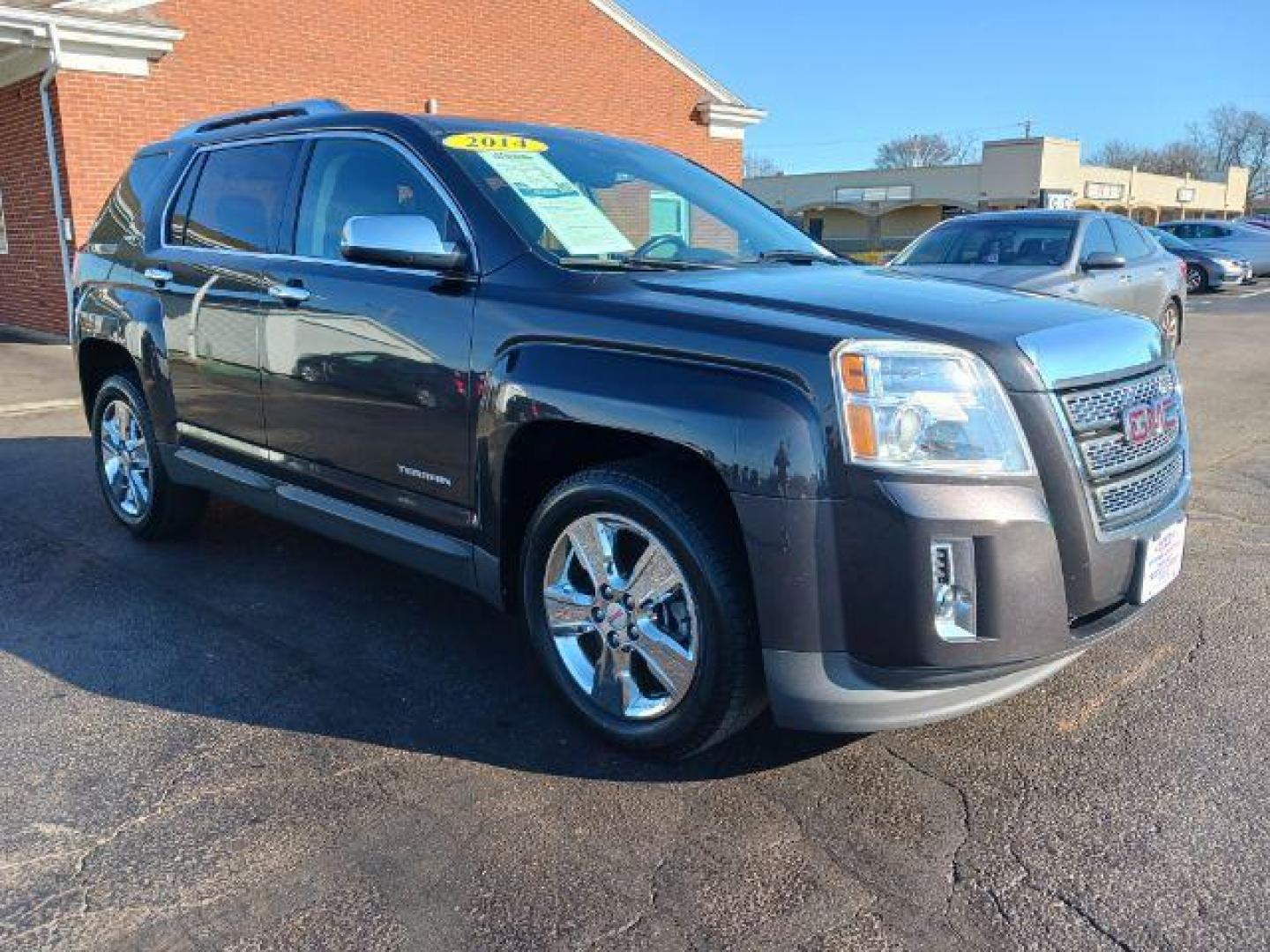 2014 Ashen Gray Metallic GMC Terrain SLT2 FWD (2GKALTEK6E6) with an 2.4L L4 DOHC 16V FFV engine, 6-Speed Automatic transmission, located at 1184 Kauffman Ave, Fairborn, OH, 45324, (937) 908-9800, 39.807365, -84.029114 - Photo#0