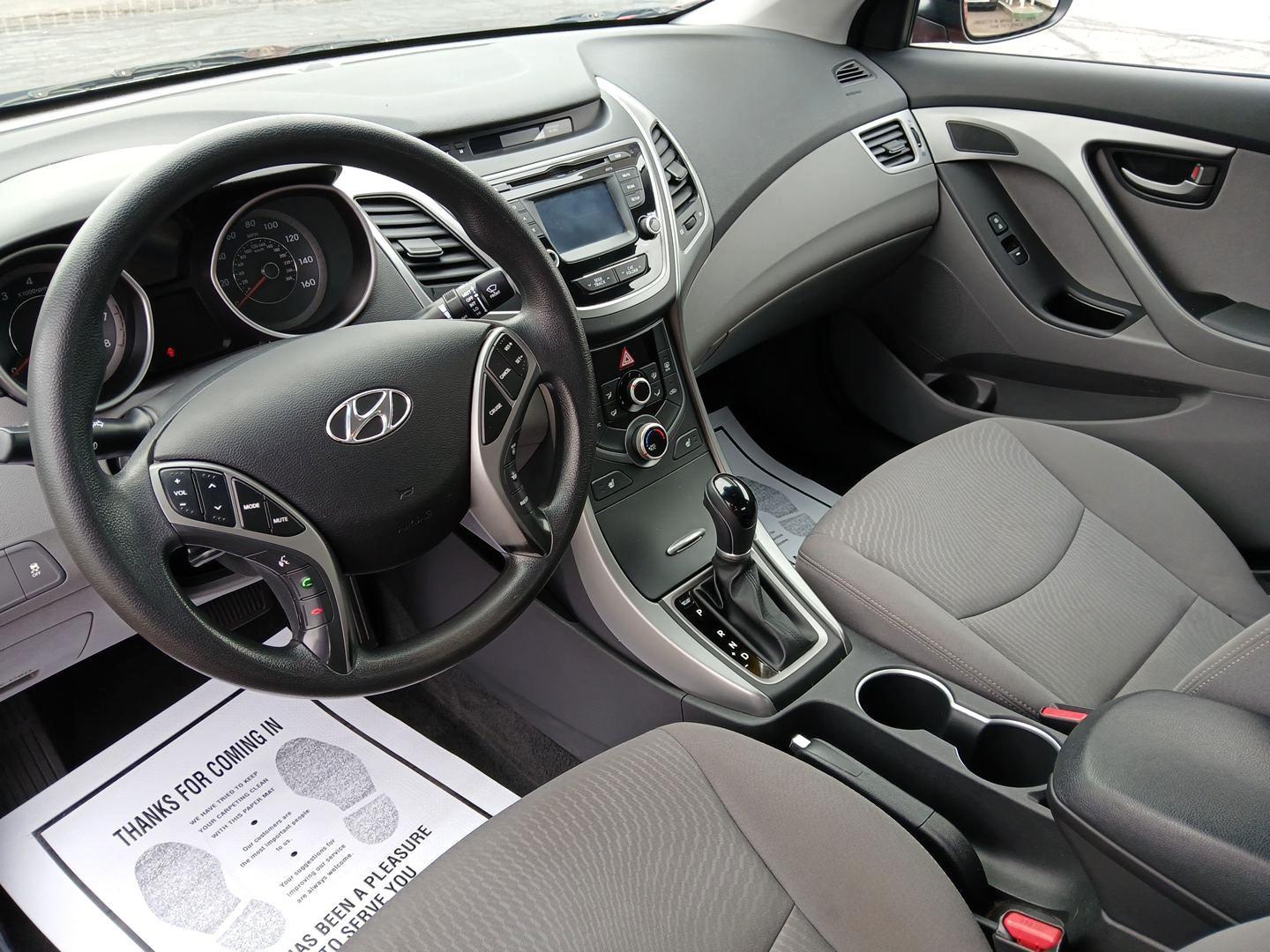 2014 Red Hyundai Elantra Limited (KMHDH4AE2EU) with an 1.8L L4 DOHC 16V engine, 6-Speed Automatic transmission, located at 880 E. National Road, Vandalia, OH, 45377, (937) 908-9800, 39.892189, -84.181015 - Photo#8