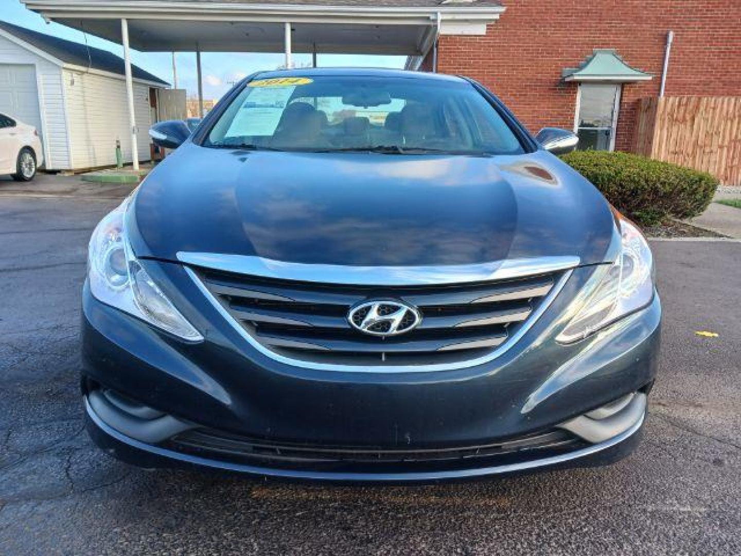 2014 Harbor Gray Metallic Hyundai Sonata GLS (5NPEB4AC8EH) with an 2.4L L4 DOHC 16V engine, 6-Speed Automatic transmission, located at 880 E. National Road, Vandalia, OH, 45377, (937) 908-9800, 39.892189, -84.181015 - Photo#1