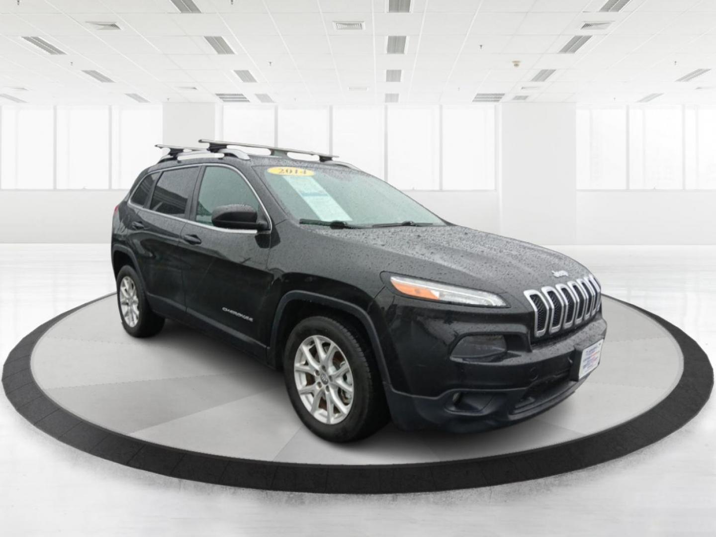 2014 Jeep Cherokee Latitude FWD (1C4PJLCS6EW) with an 3.2L V6 DOHC 24V engine, 9-Speed Automatic transmission, located at 1951 S Dayton Lakeview Rd., New Carlisle, OH, 45344, (937) 908-9800, 39.890999, -84.050255 - One Owner - Photo#0