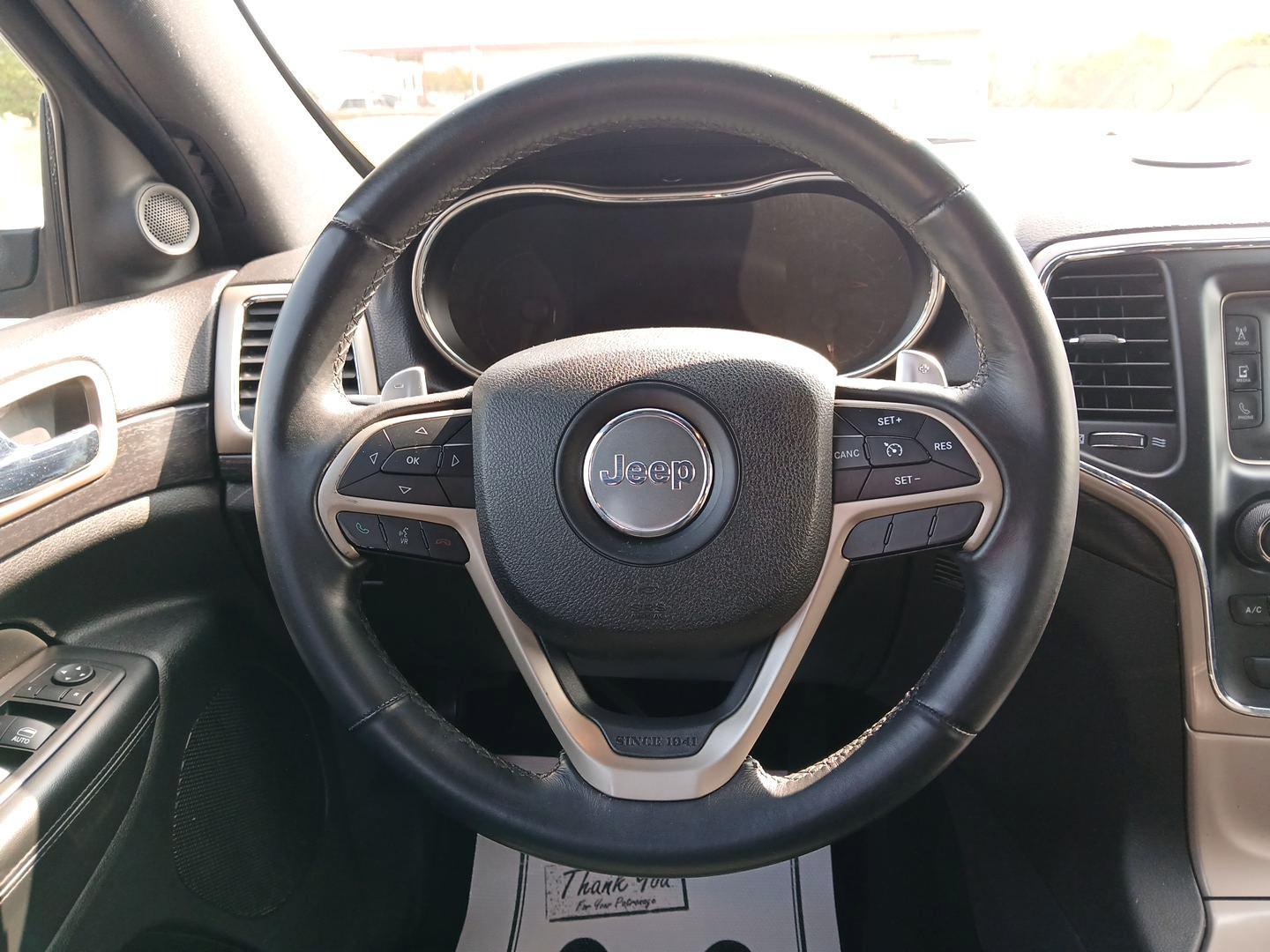 2014 Billet Silver Metallic CC Jeep Grand Cherokee (1C4RJFAG4EC) with an 3.6L V6 DOHC 24V engine, 5-Speed Automatic transmission, located at 880 E. National Road, Vandalia, OH, 45377, (937) 908-9800, 39.892189, -84.181015 - Photo#15