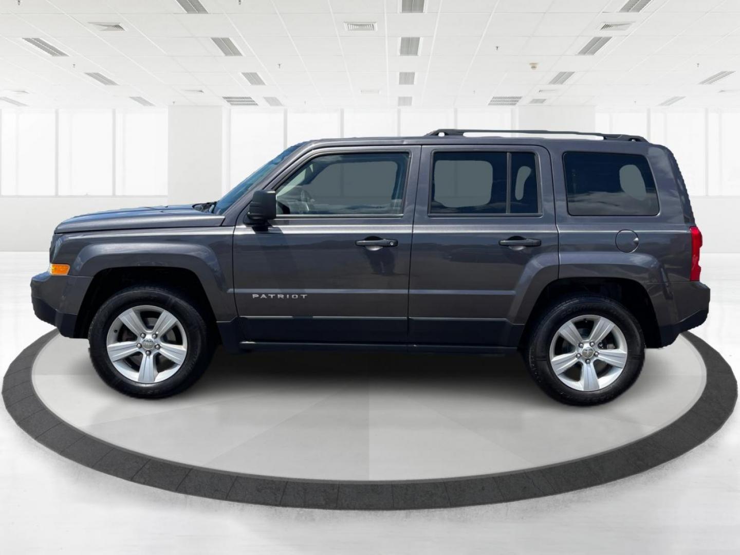 2014 Granite Crystal Met CC Jeep Patriot Sport 4WD (1C4NJRBB8ED) with an 2.4L L4 DOHC 16V engine, located at 401 Woodman Dr, Riverside, OH, 45431, (937) 908-9800, 39.763779, -84.122063 - Photo#5