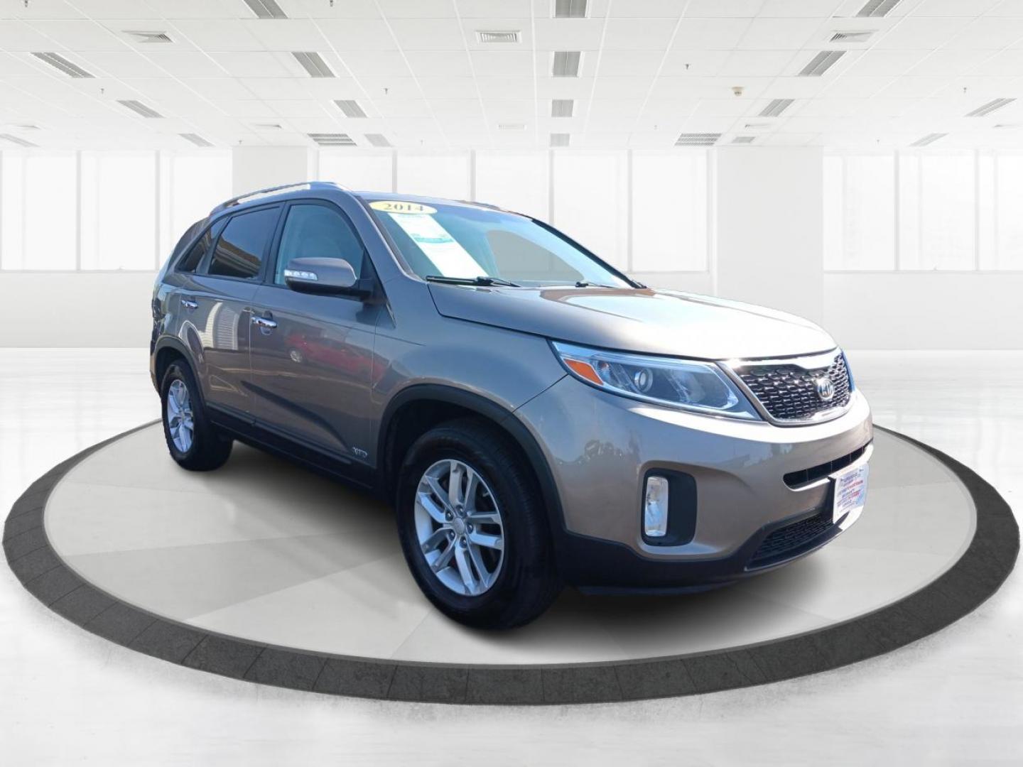 2014 Gray Kia Sorento LX AWD (5XYKTDA61EG) with an 2.4L L4 DOHC 16V engine, 6-Speed Automatic transmission, located at 1099 N County Rd 25A, OH, 45373, (937) 908-9800, 40.057079, -84.212883 - Photo#0