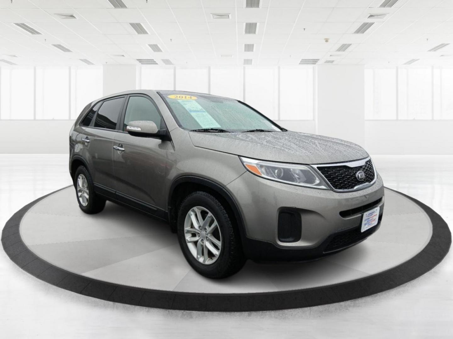 2014 Kia Sorento LX 2WD (5XYKT3A64EG) with an 2.4L L4 DOHC 16V engine, 6-Speed Automatic transmission, located at 1951 S Dayton Lakeview Rd., New Carlisle, OH, 45344, (937) 908-9800, 39.890999, -84.050255 - 2014 Kia Sorento LX 2WD - Photo#0